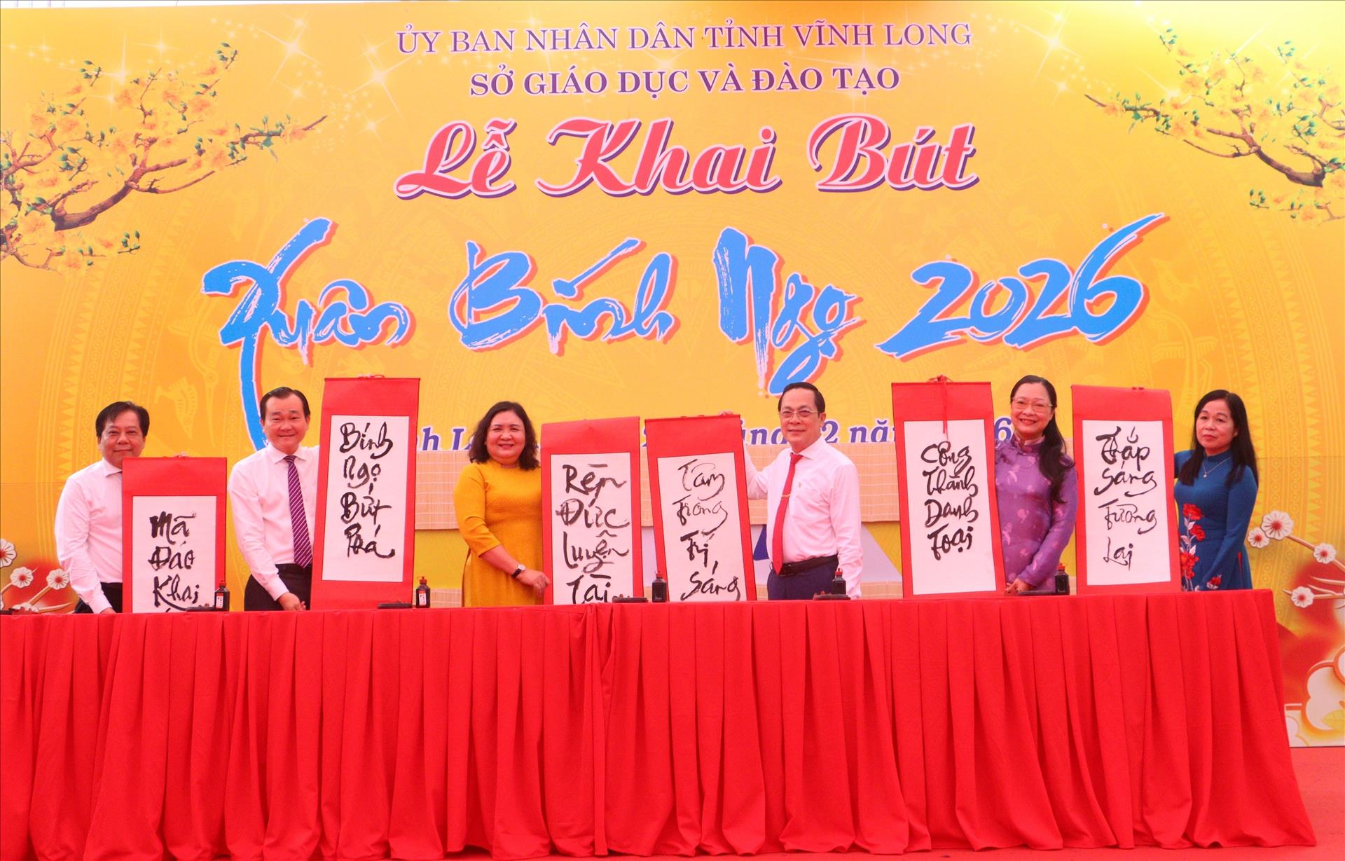 Sở Giáo dục và Đào tạo tỉnh Vĩnh Long tổ chức Lễ hội Khai bút đầu Xuân Bính Ngọ năm 2026