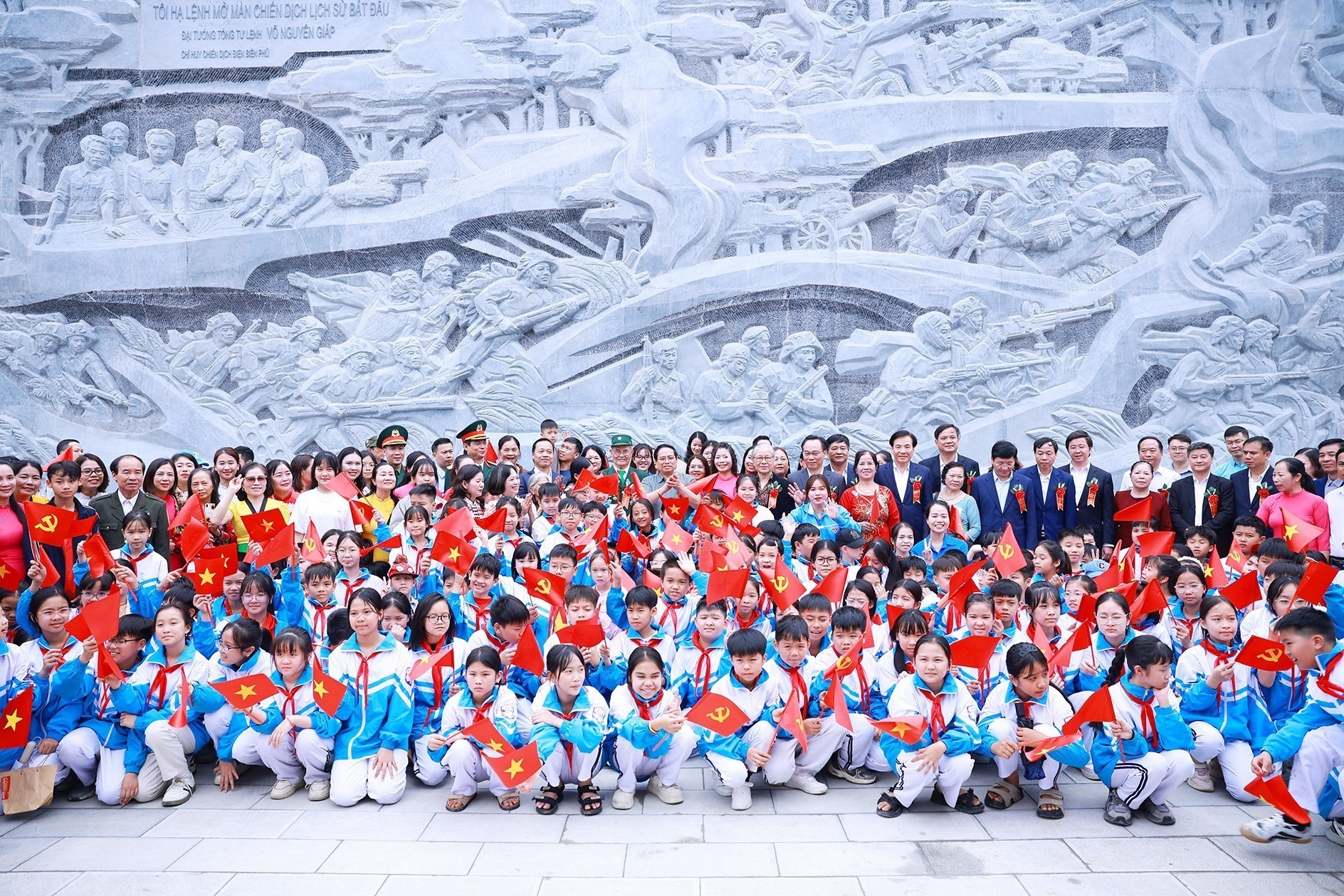 Thủ tướng Phạm Minh Chính dự khánh thành tôn tạo di tích đề kháng Him Lam