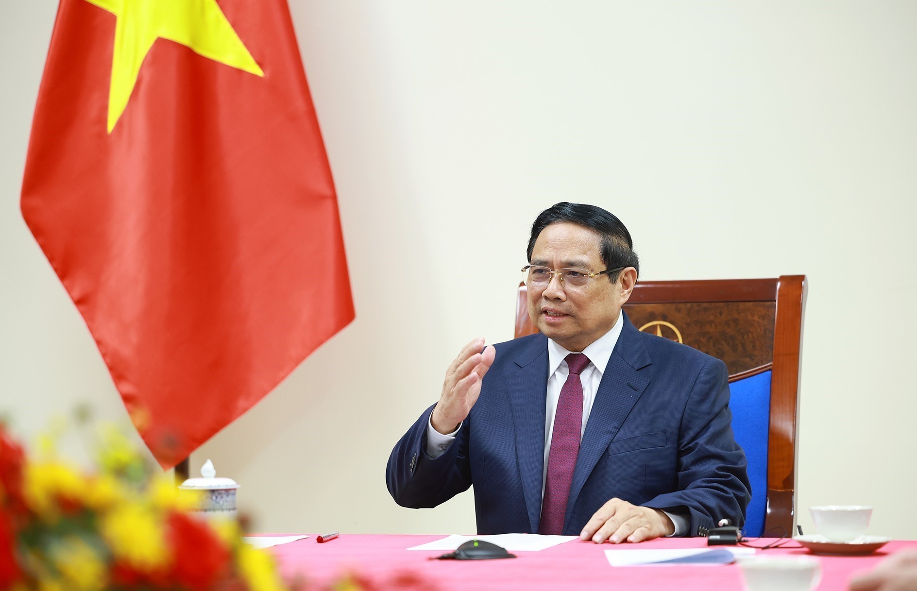 Thủ tướng Chính phủ Phạm Minh Chính điện đàm với Thủ tướng Algeria