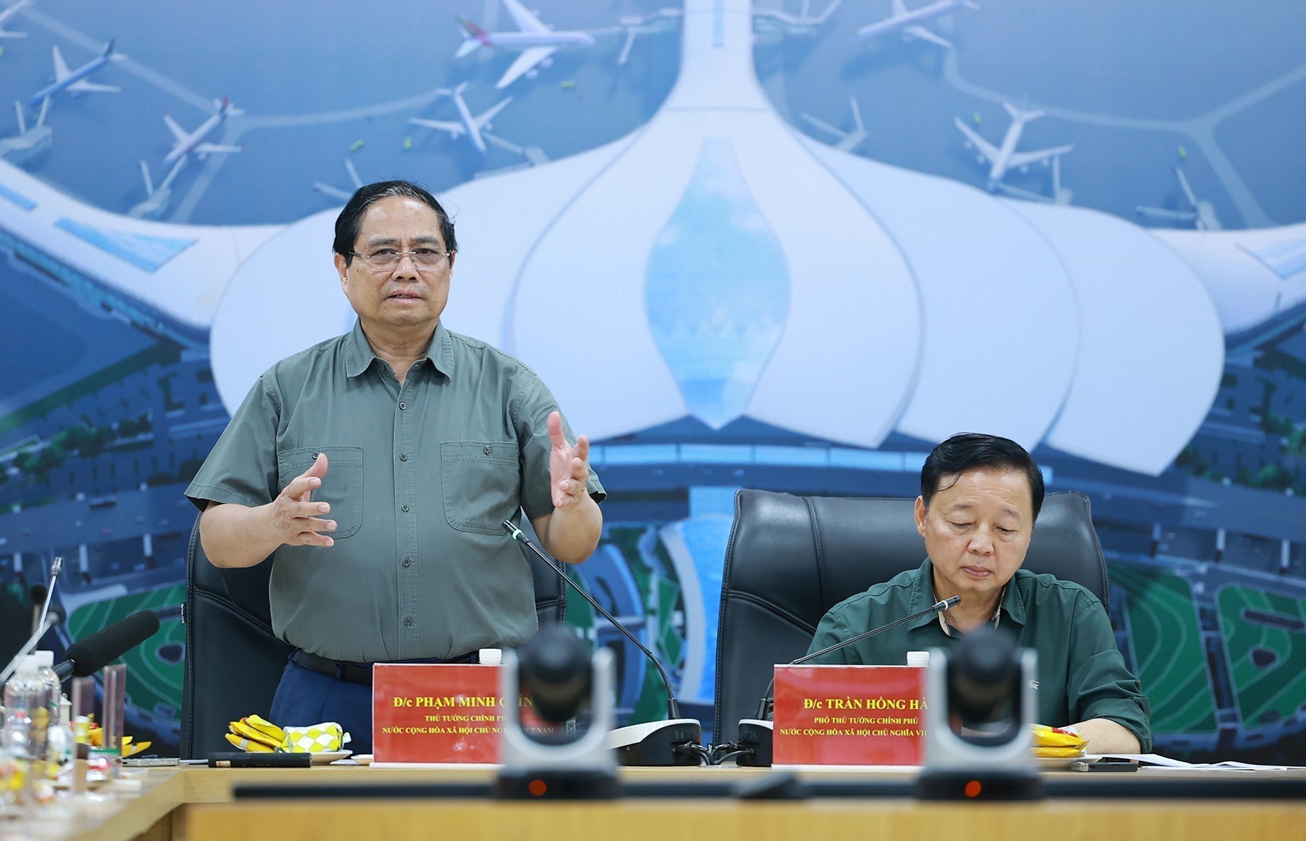 Thủ tướng Phạm Minh Chính: Khai thác thương mại sân bay Long Thành vào cuối năm 2026