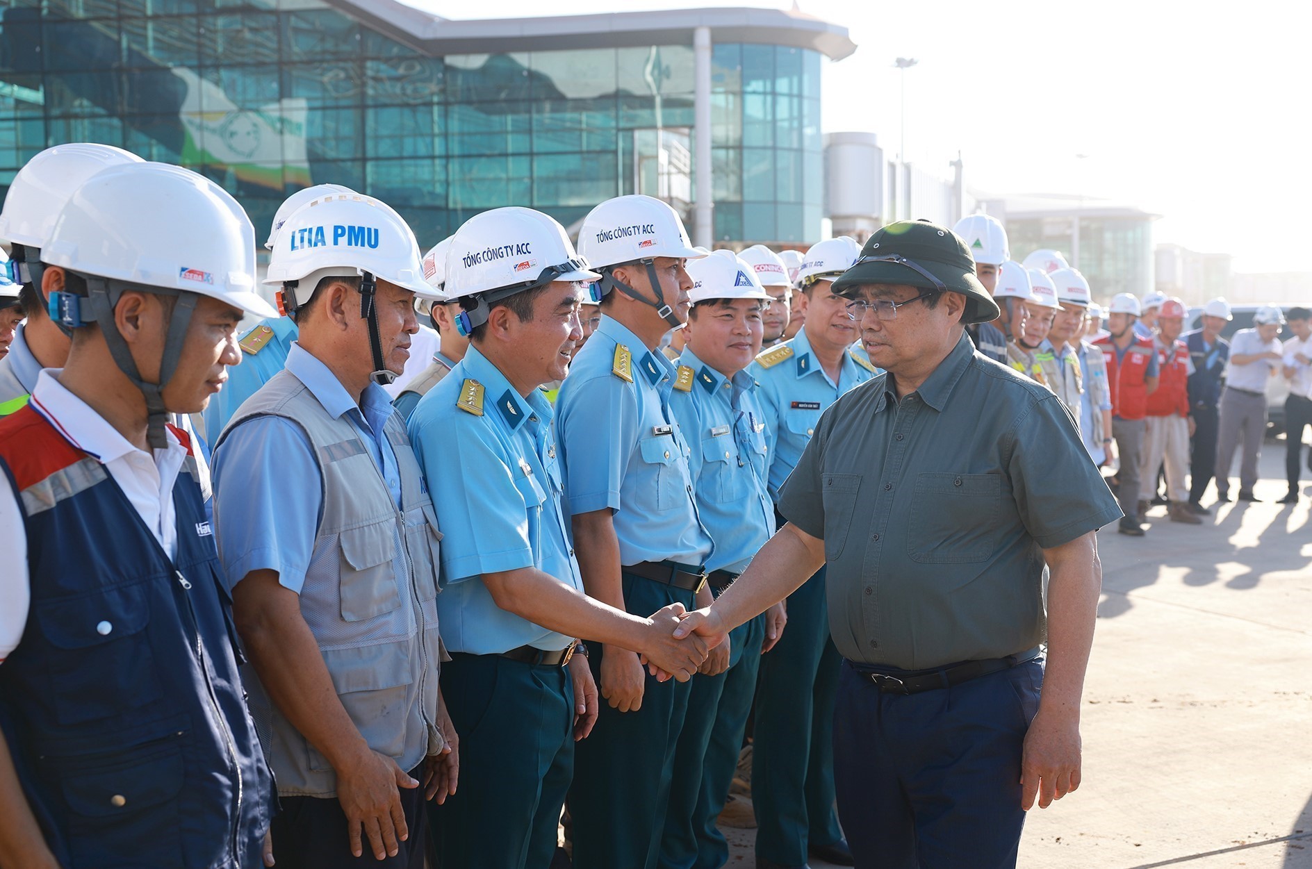 Le PM fixe lexploitation de laéroport international de Long Thanh au 4e trimestre