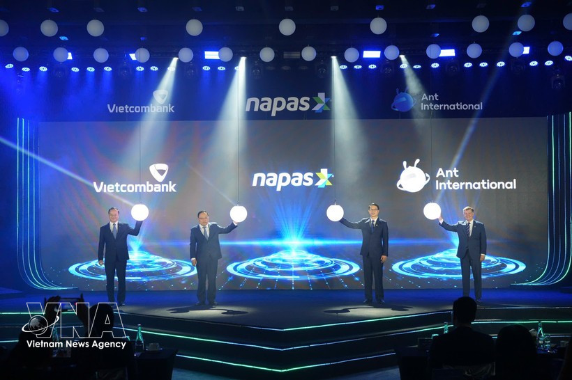 Расширение QR-платежей между Вьетнамом и Китаем