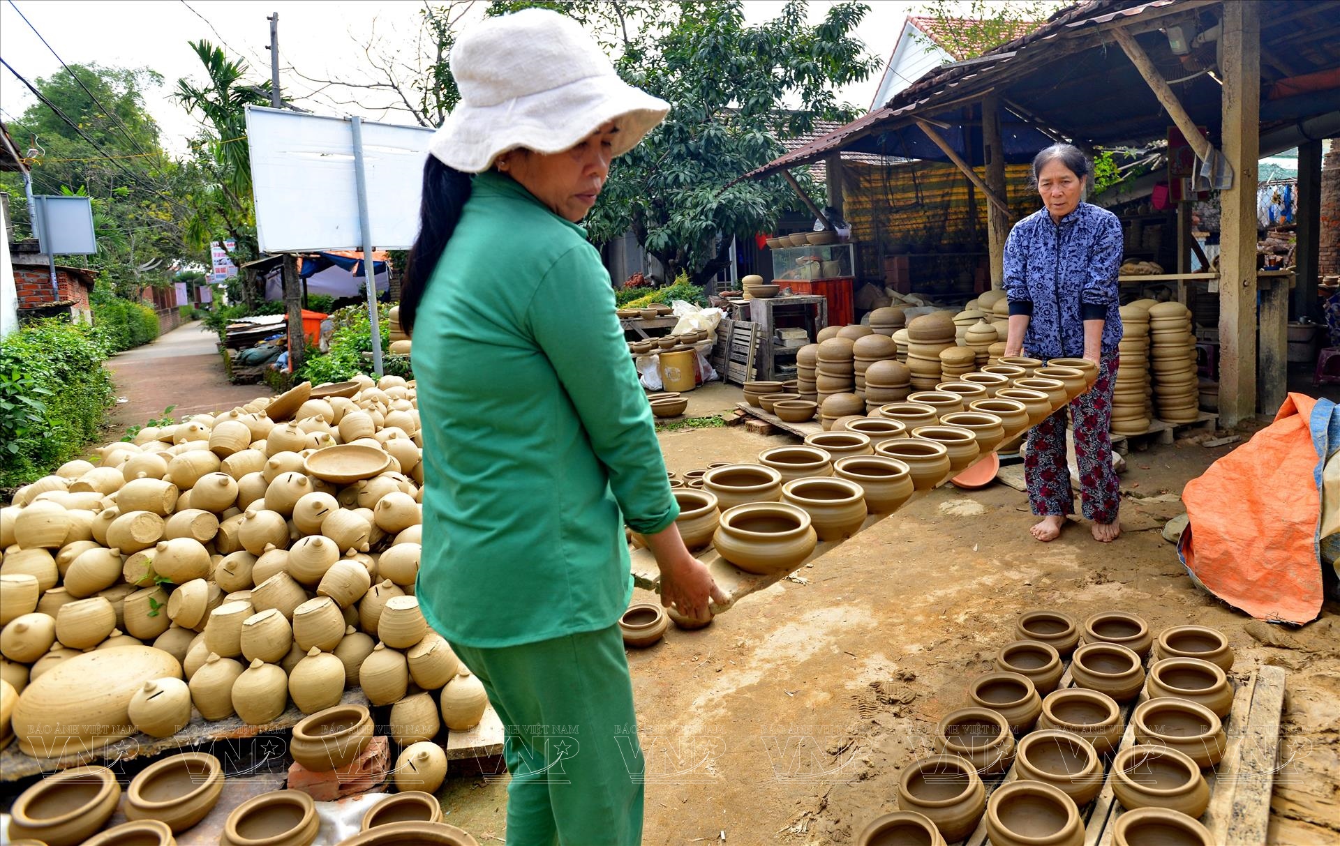500 năm làng gốm cổ Thanh Hà vẫn đỏ lửa