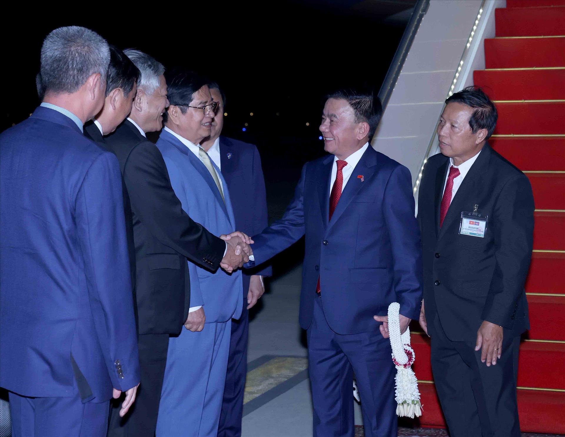 Key Party official arrives in Phnom Penh, beginning official visit to Cambodia