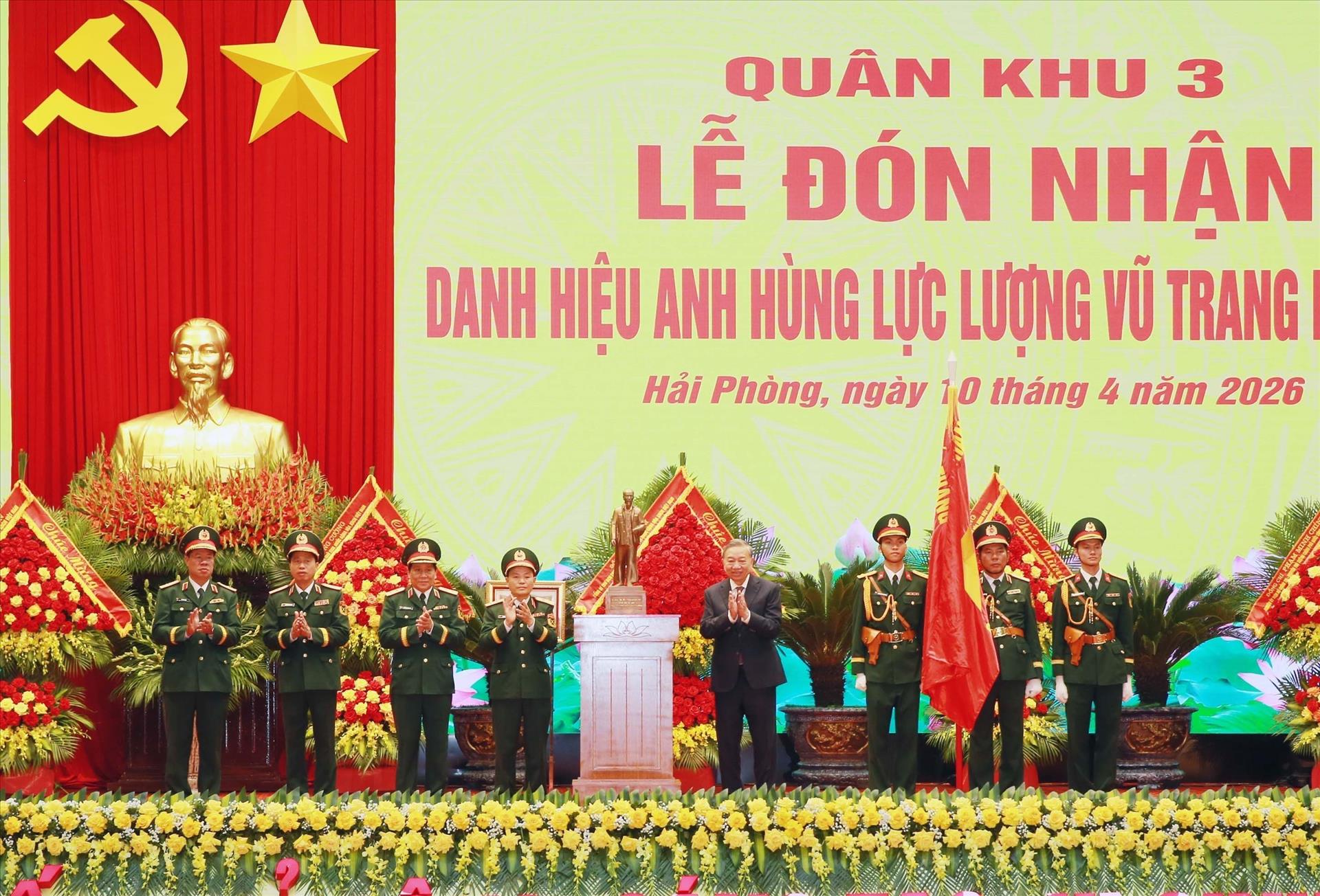 កសាងកងកម្លាំងប្រដាប់អាវុធយោធភូមិភាគទី៣ បដិវត្តន៍ ត្រឹមត្រូវ ចំណាននិងទំនើប