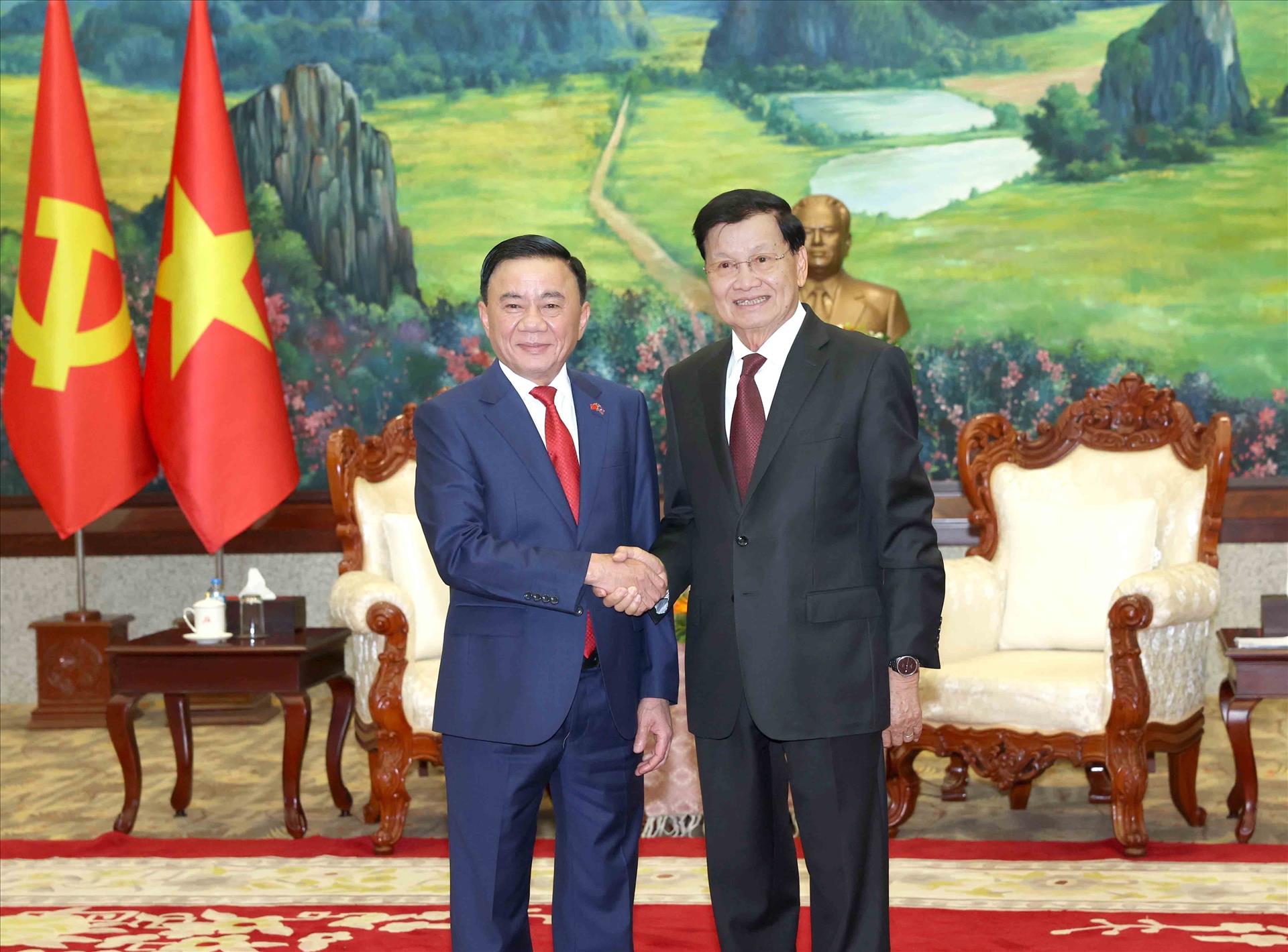 Quan hệ truyền thống gắn bó đặc biệt, có ý nghĩa chiến lược giữa Việt Nam - Lào và Việt Nam – Campuchia