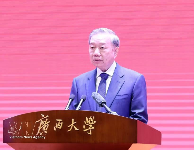 Генеральный секретарь, Президент государства То Лам посетил исторический объект — Центральный учебный комплекс (Китай)