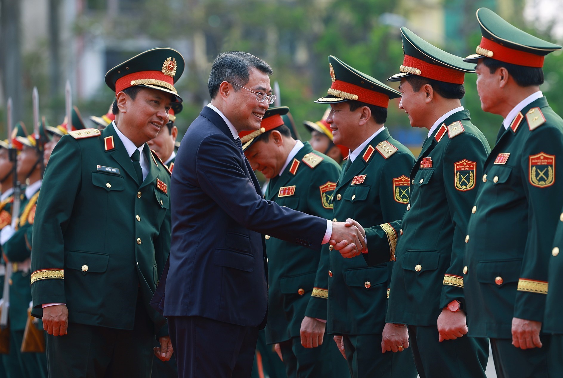 Premier destaca el papel de Región Militar 4 y su misión de defender Vietnam