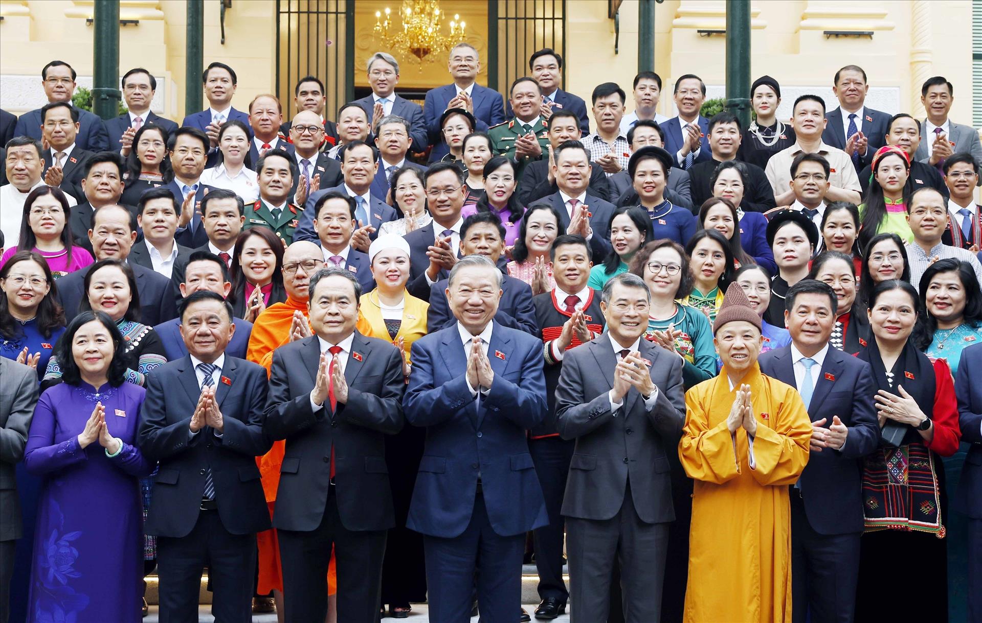 General Secretary, State President praises ethnic minority lawmakers role in translating policies into practice