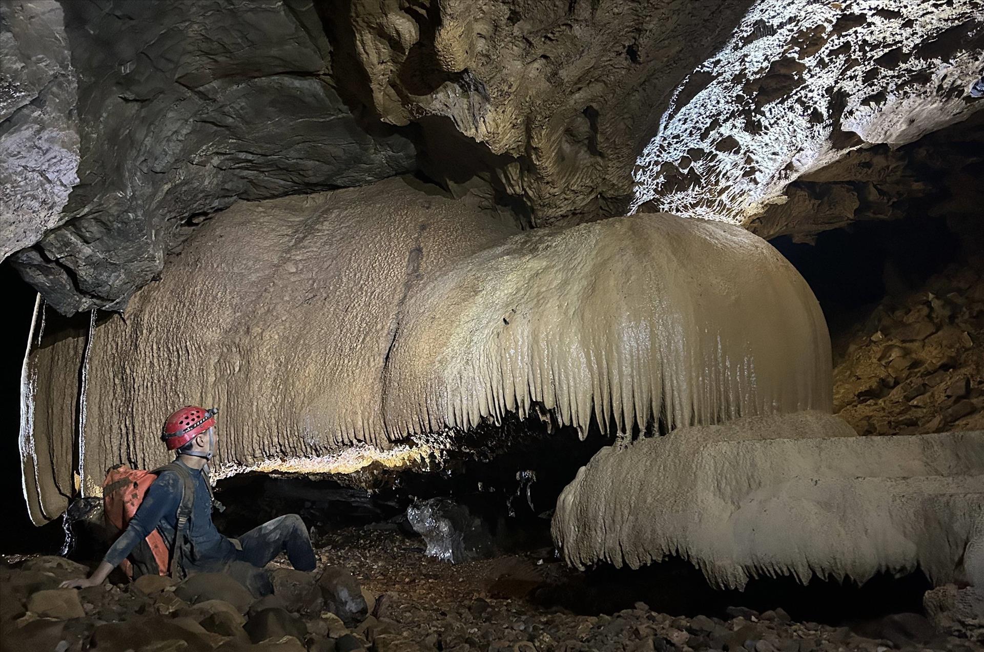 Une grotte peut en cacher une autre dans le parc national de Phong Nha-Ke Bang
