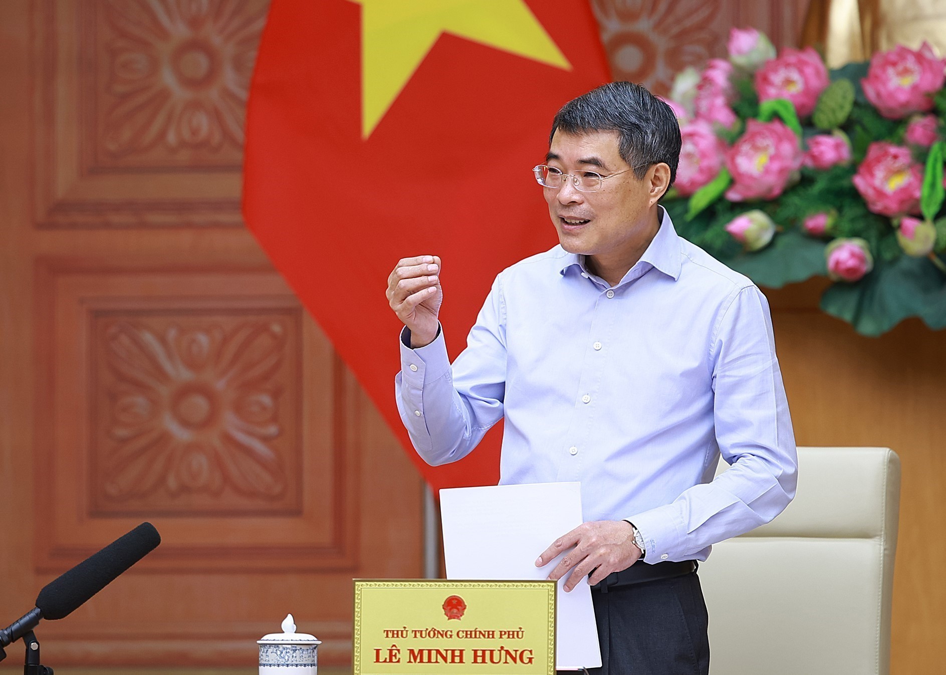 PM Le Minh Hung underscores strategic role of education in driving productivity-led growth