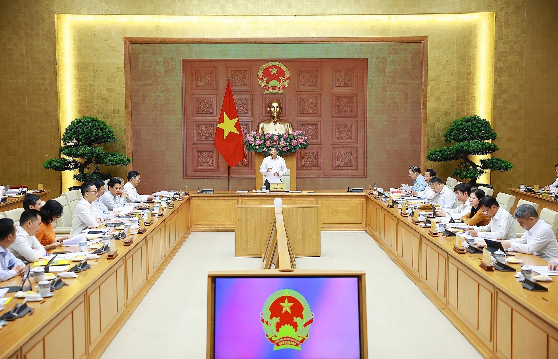 Thủ tướng Chính phủ Lê Minh Hưng: Điều hành tỷ giá, lãi suất, tín dụng gắn với mục tiêu tăng trưởng 2 con số