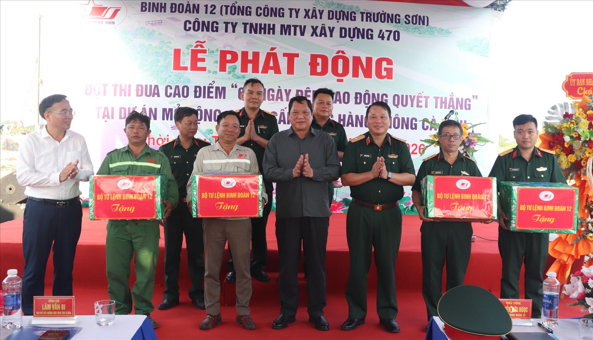 Phát động thi đua 60 ngày đêm đẩy nhanh tiến độ Cảng hàng không Cà Mau