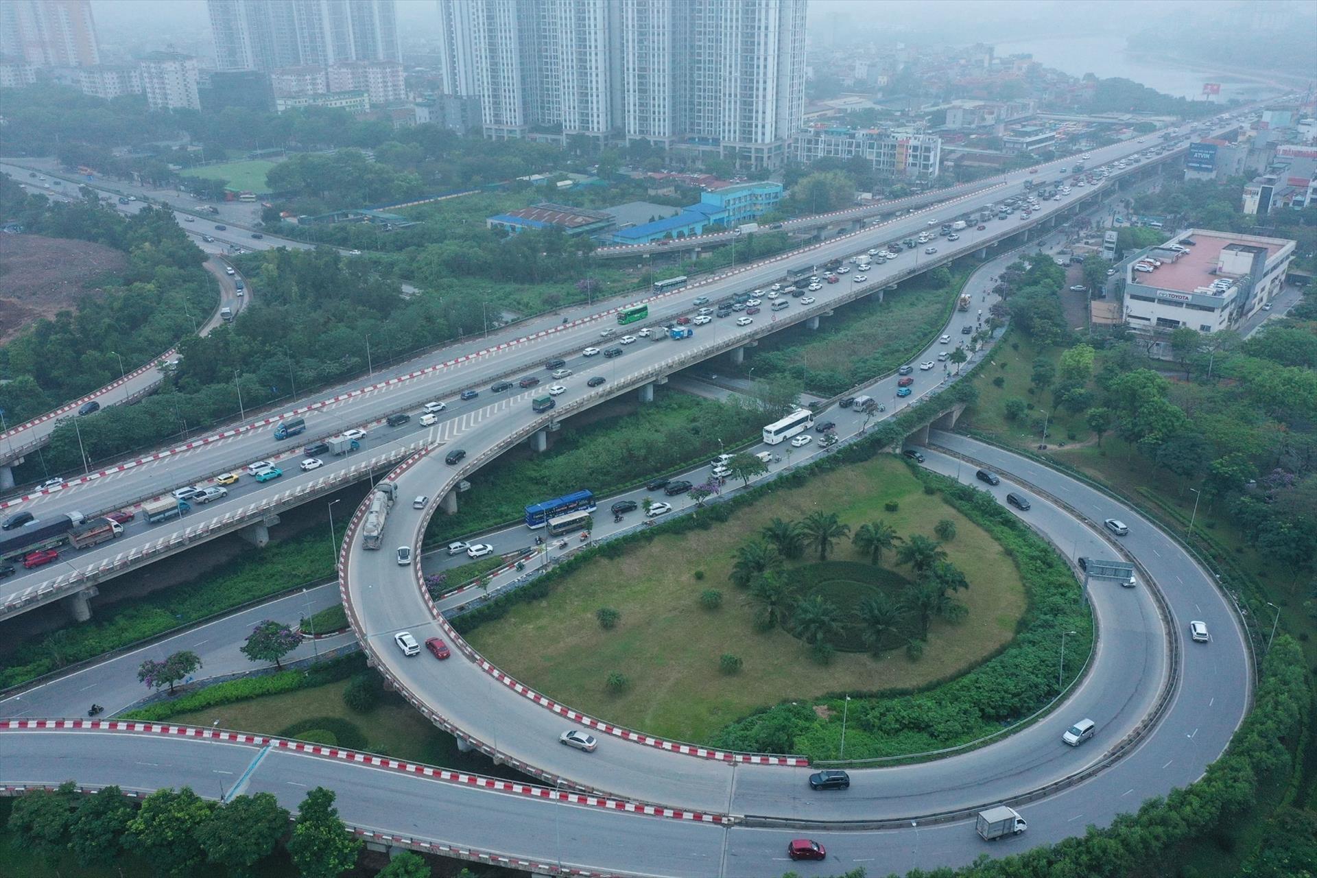 Lưu lượng giao thông trở lại Thủ đô có thể tăng đột biến vào chiều tối nay 3/5