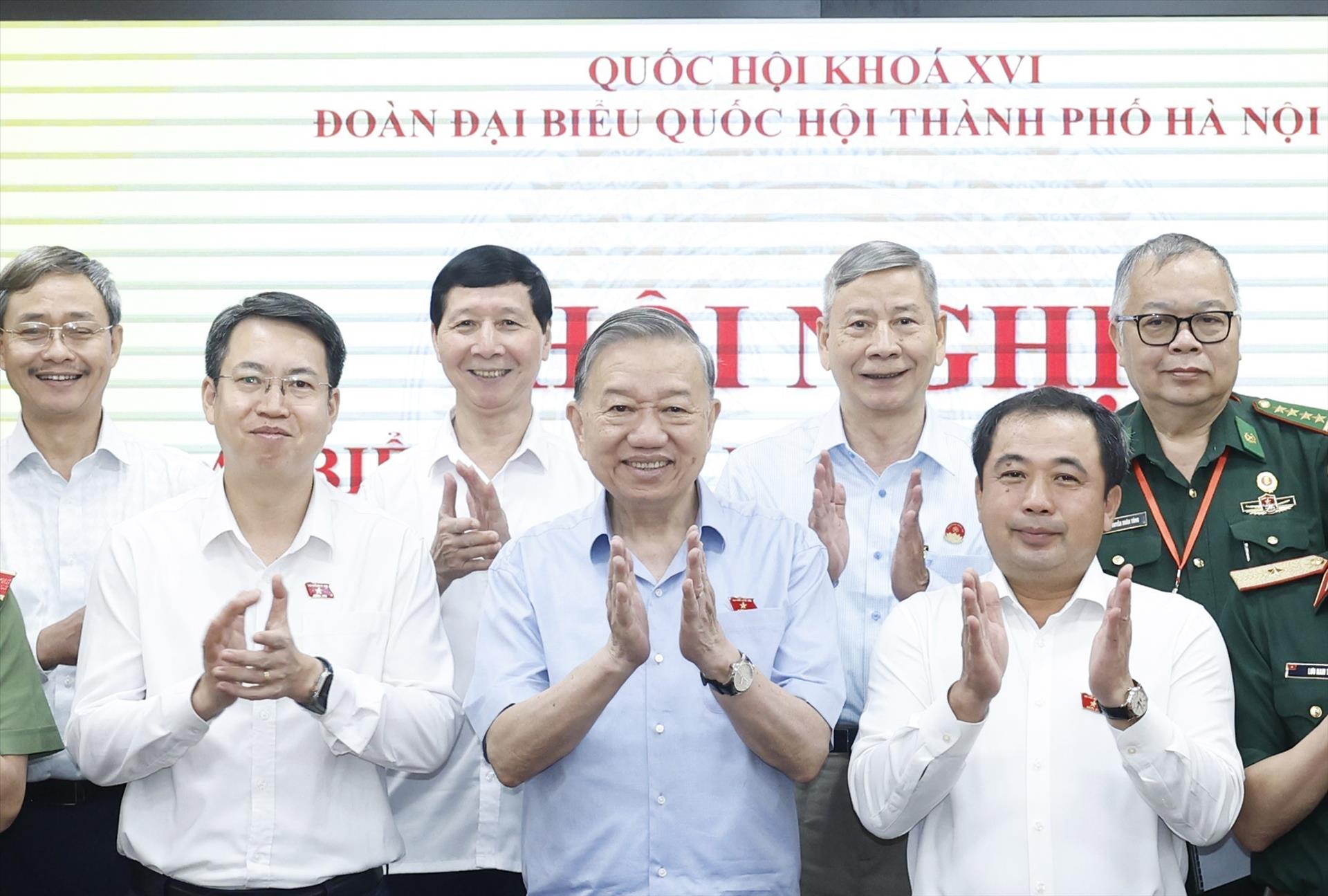 New opportunities open for Hanoi to make stronger breakthrough: Top leader