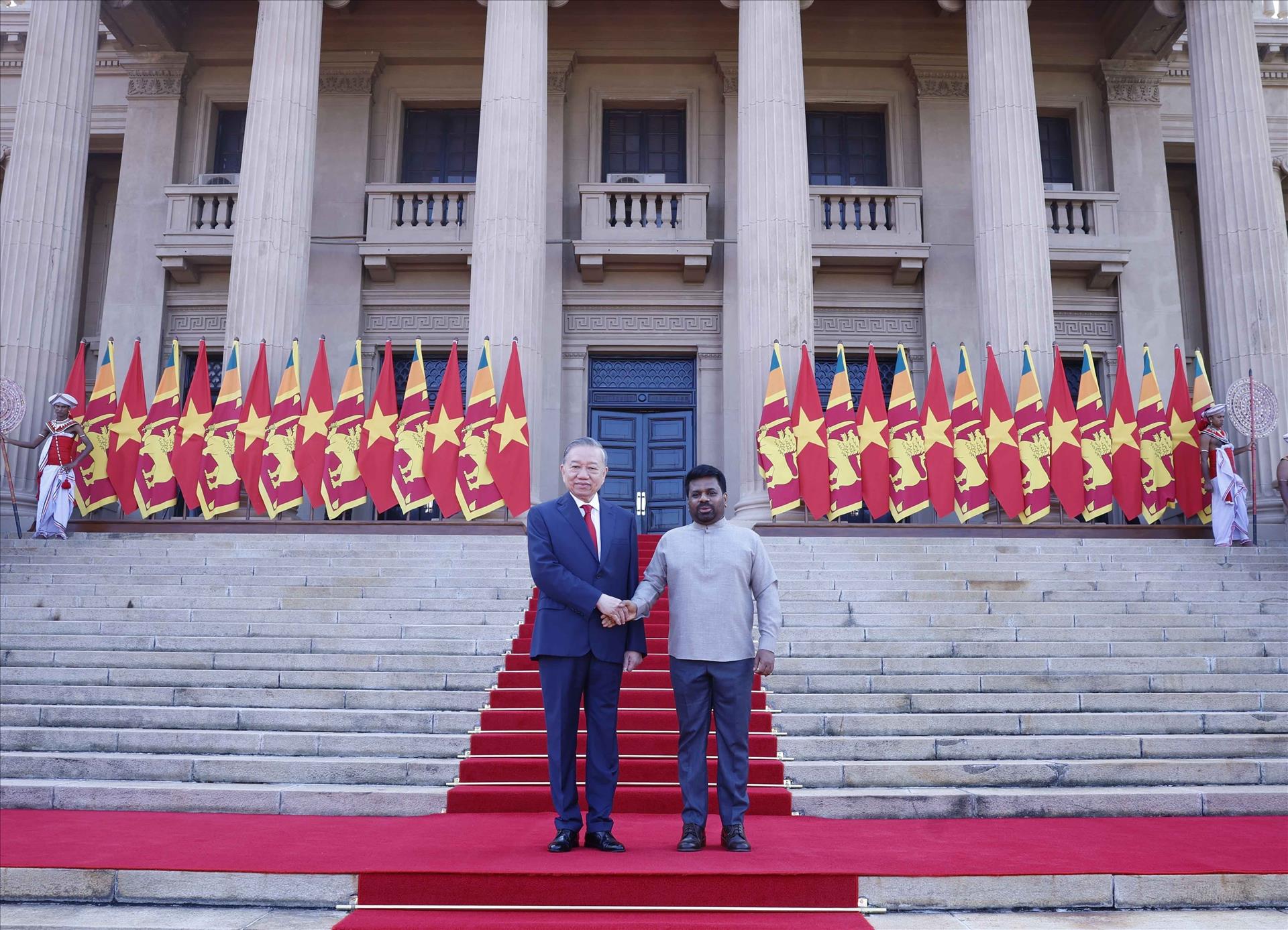 Lễ đón trọng thể Tổng Bí thư, Chủ tịch nước Tô Lâm thăm cấp Nhà nước Sri Lanka