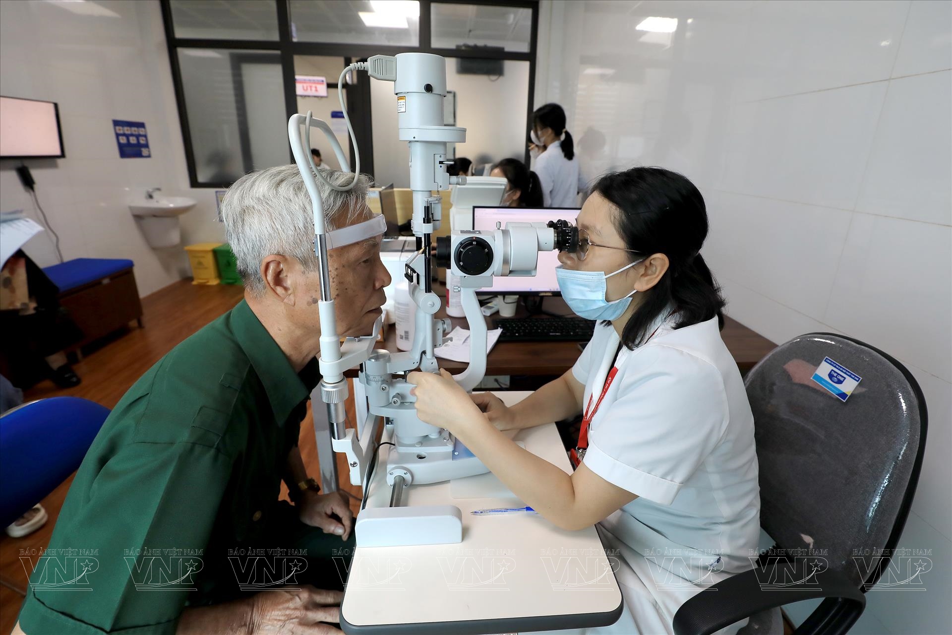 Đại học Y Hà Nội: Đưa y tế gần với người dân 