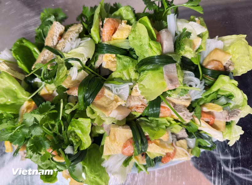 Cuốn hành Thủy Nguyên - món ăn dân dã mang đậm nét tinh tế của ẩm thực Hải Phòng