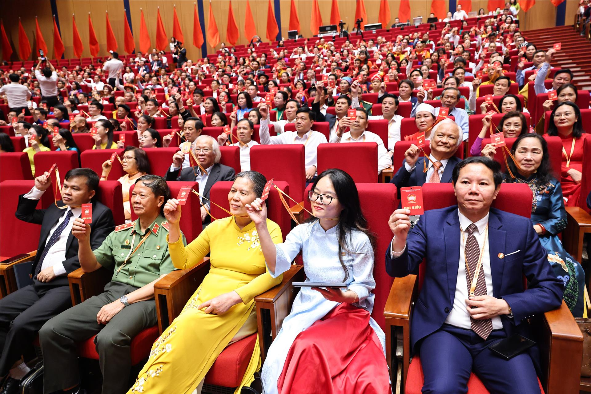 Thông qua Đề án nhân sự Ủy ban Trung ương MTTQ Việt Nam khóa XI
