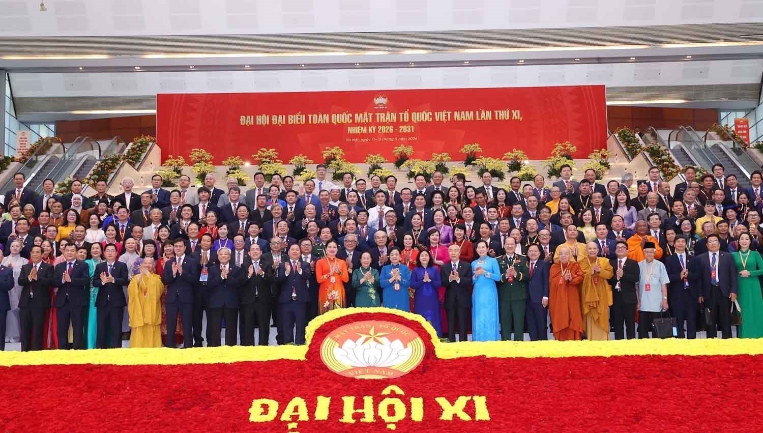 Bui Thi Minh Hoai reelegida presidenta del Frente de la Patria de Vietnam