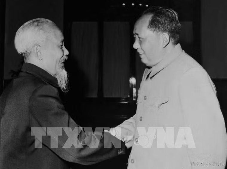 胡志明主席——越南独立自主、和平合作与发展外交路线的指南针