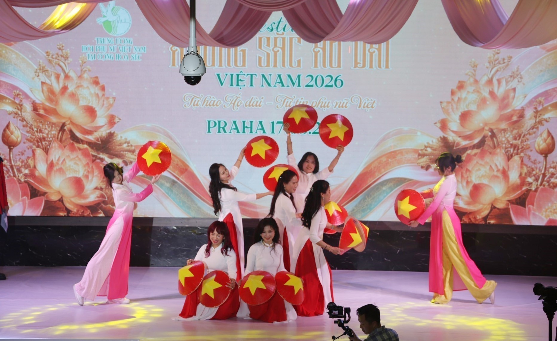 Vietnamese cultural spirit shines through Ao Dai festival in Europe