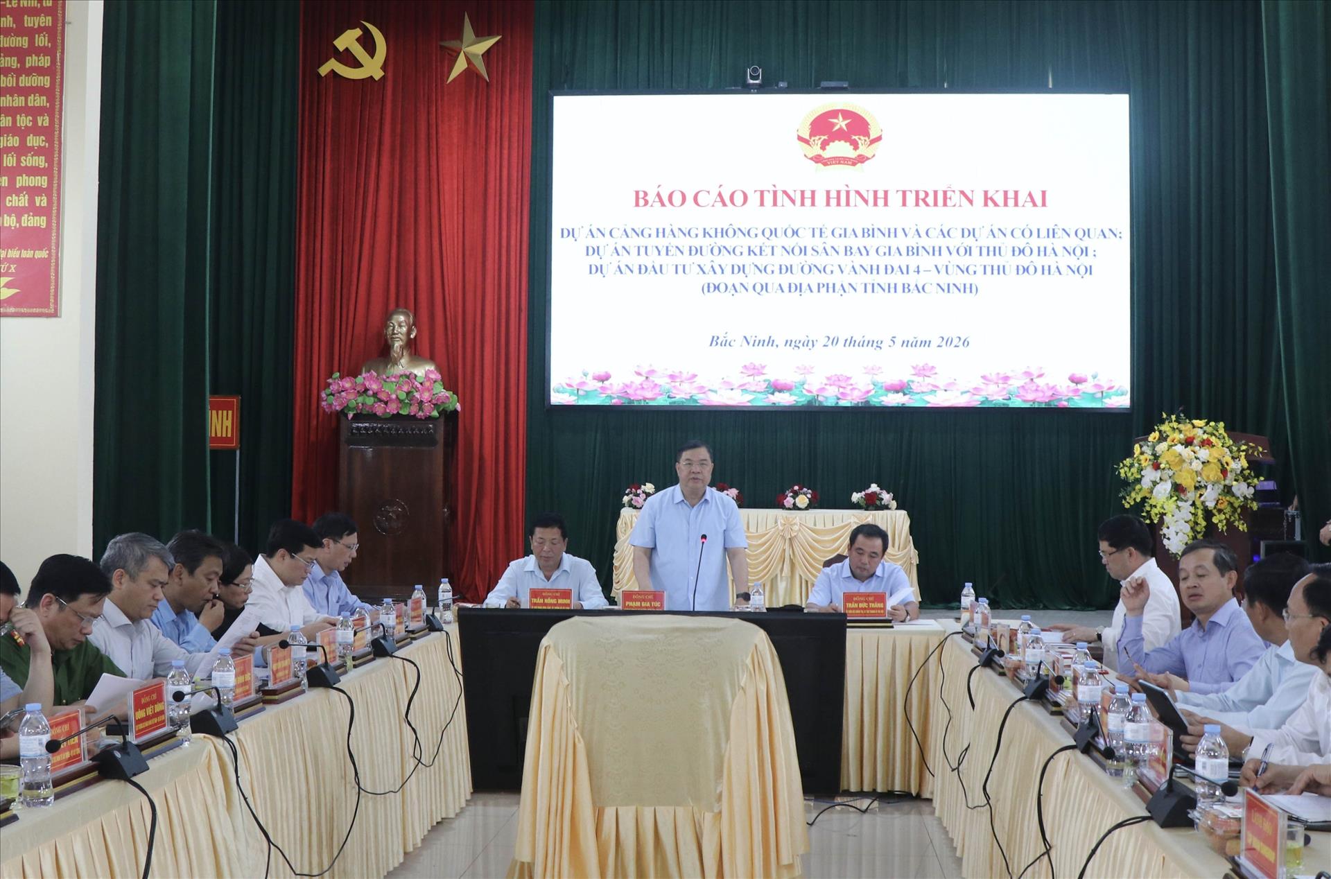 Phó Thủ tướng Phạm Gia Túc kiểm tra tình hình triển khai Dự án Cảng hàng không quốc tế Gia Bình