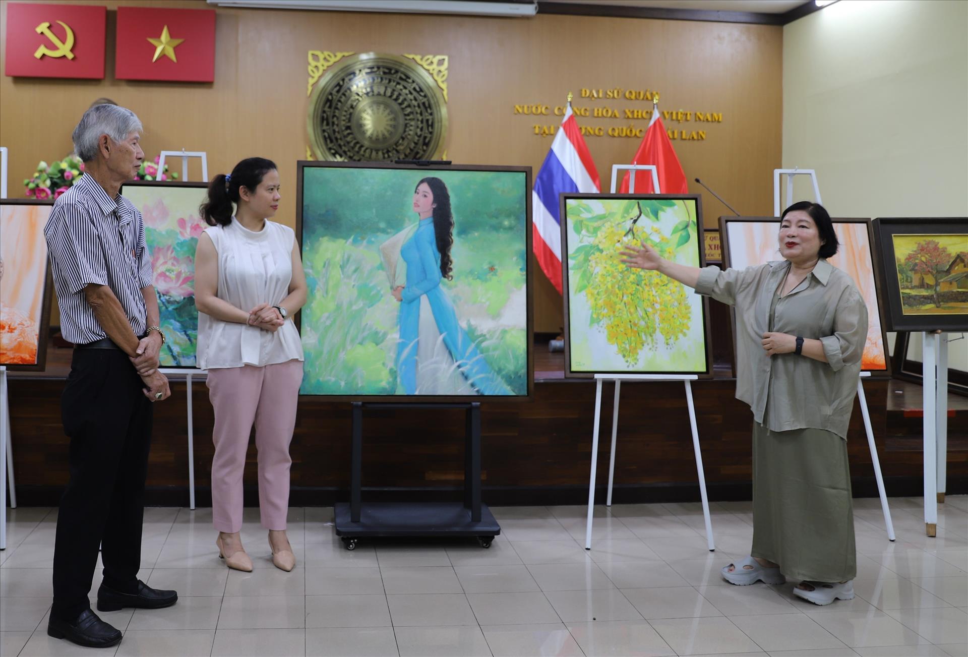 Giao lưu văn hóa Việt Nam-Thái Lan qua hội họa