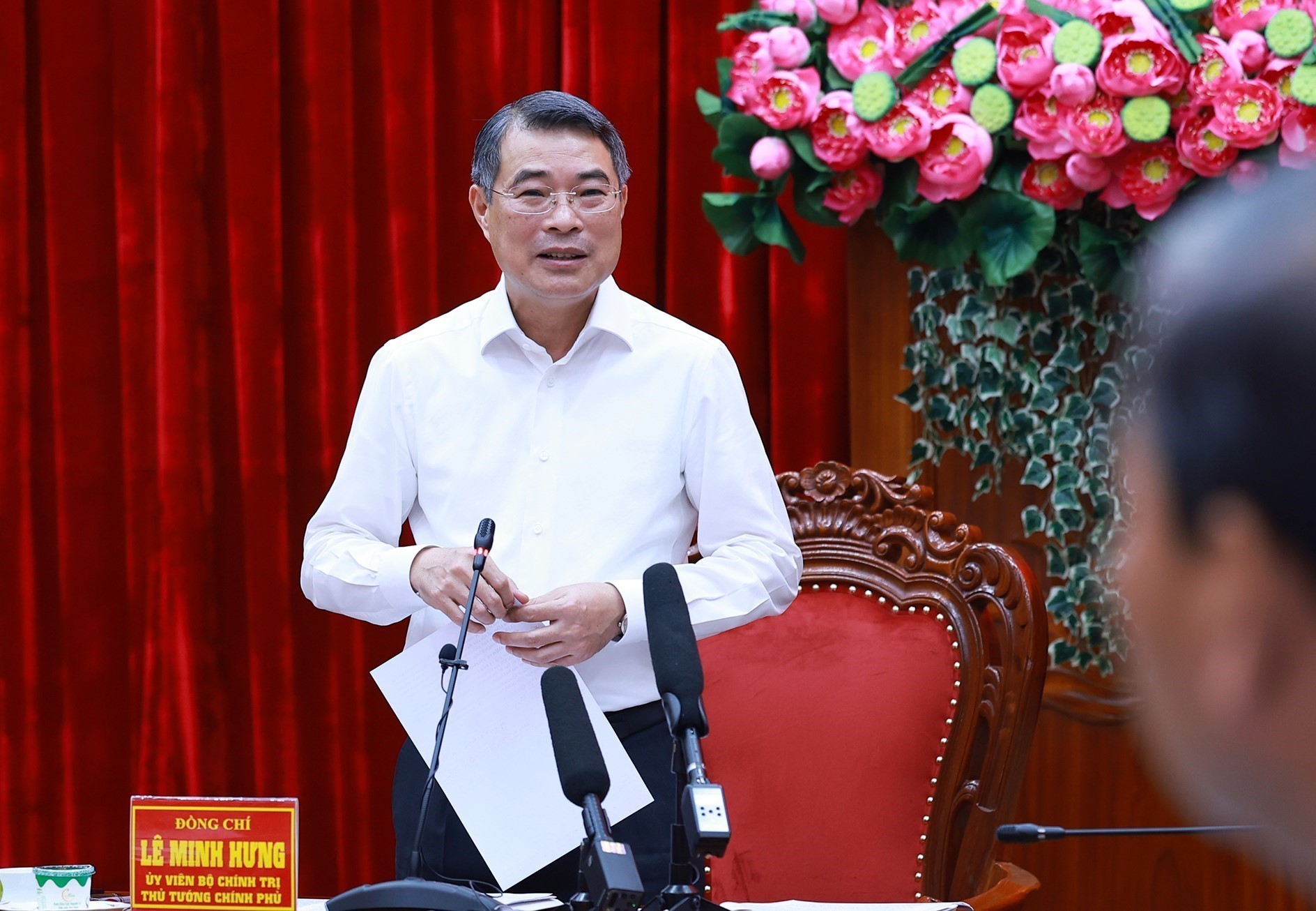 Thủ tướng Lê Minh Hưng: Vĩnh Long phải đổi mới mạnh mẽ mô hình tăng trưởng, tạo đột phá phát triển