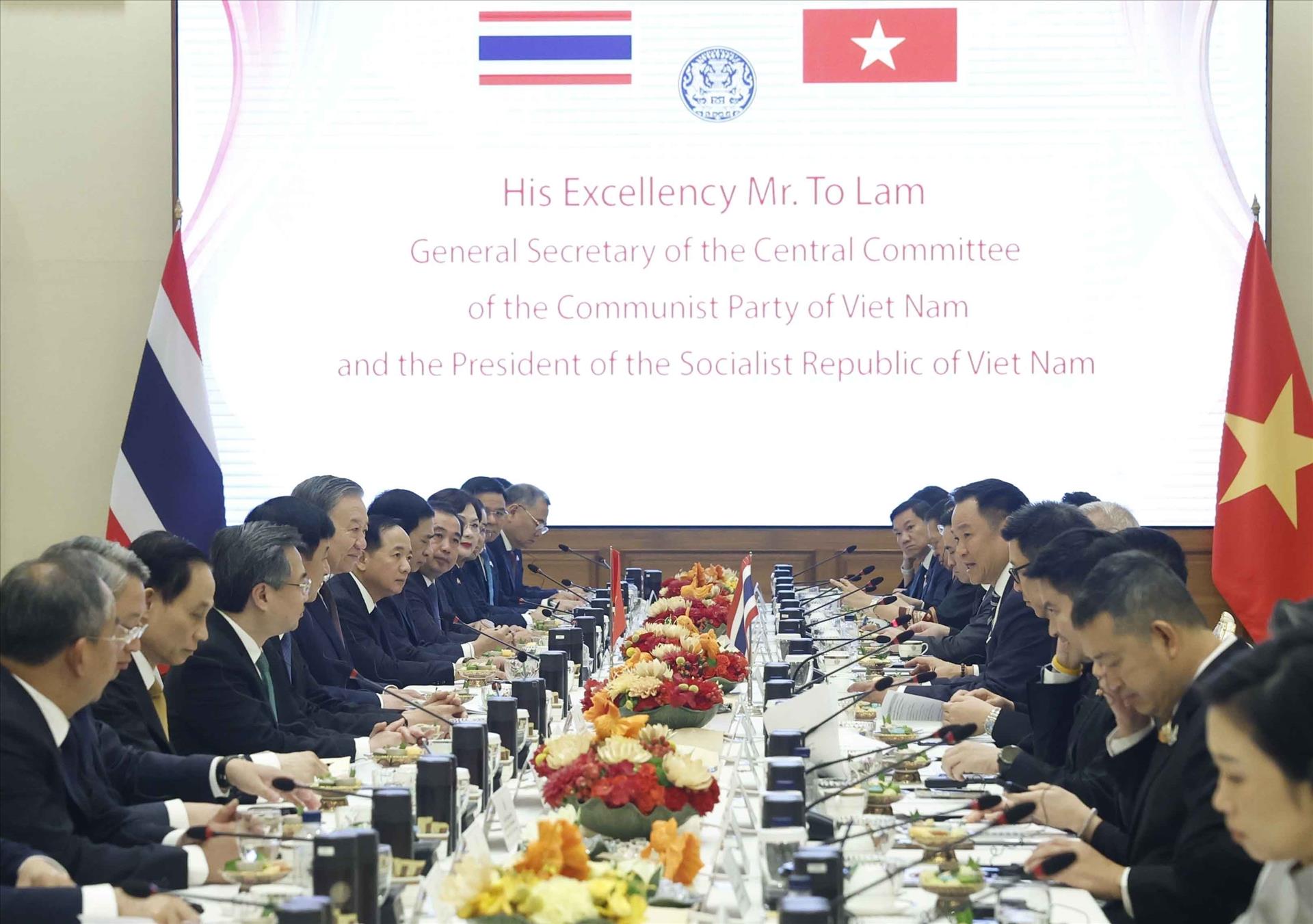 Tổng Bí thư, Chủ tịch nước Tô Lâm hội đàm với Thủ tướng Thái Lan Anutin Charnvirakul