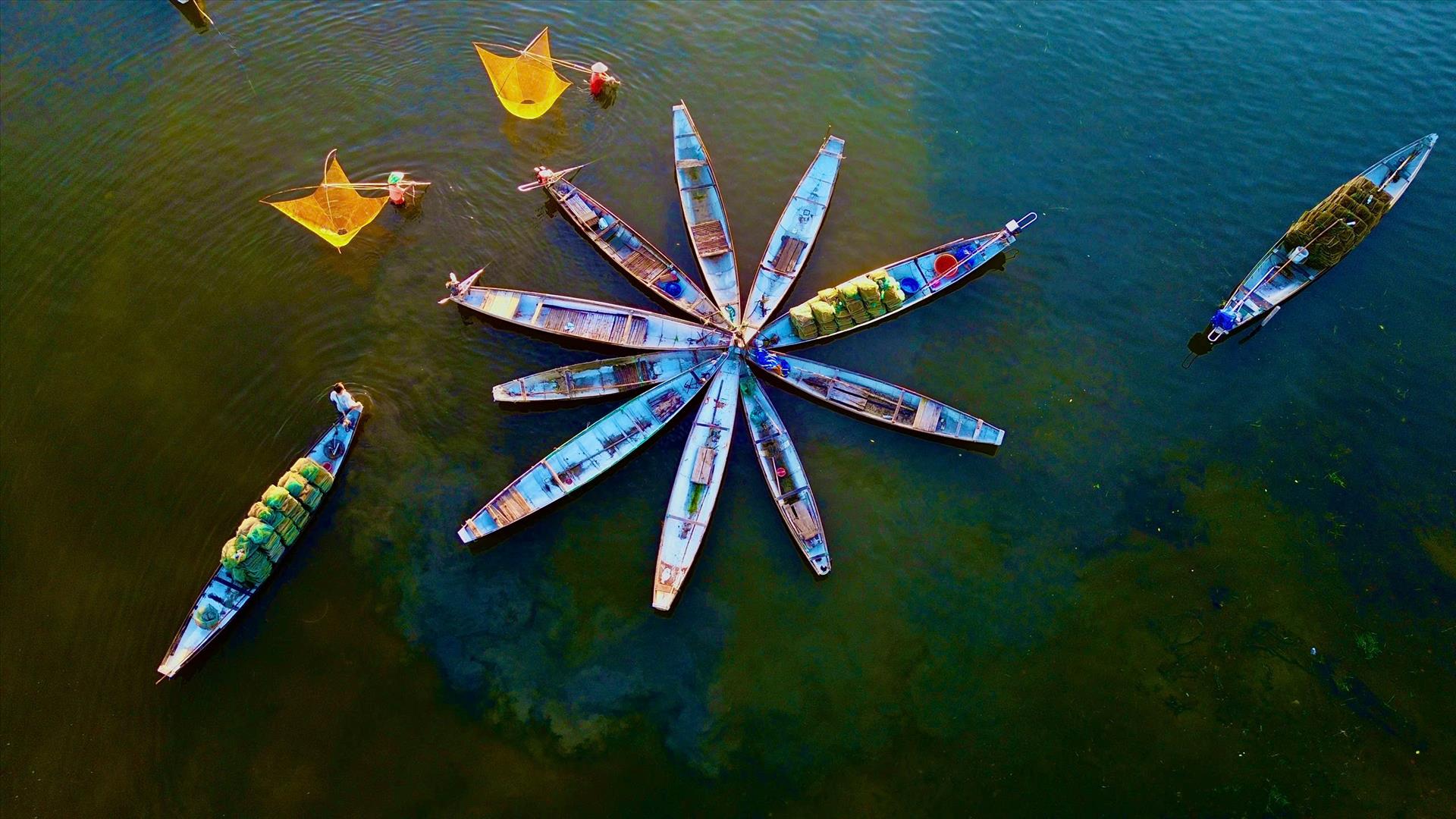 Where the Water Tells Its Tales