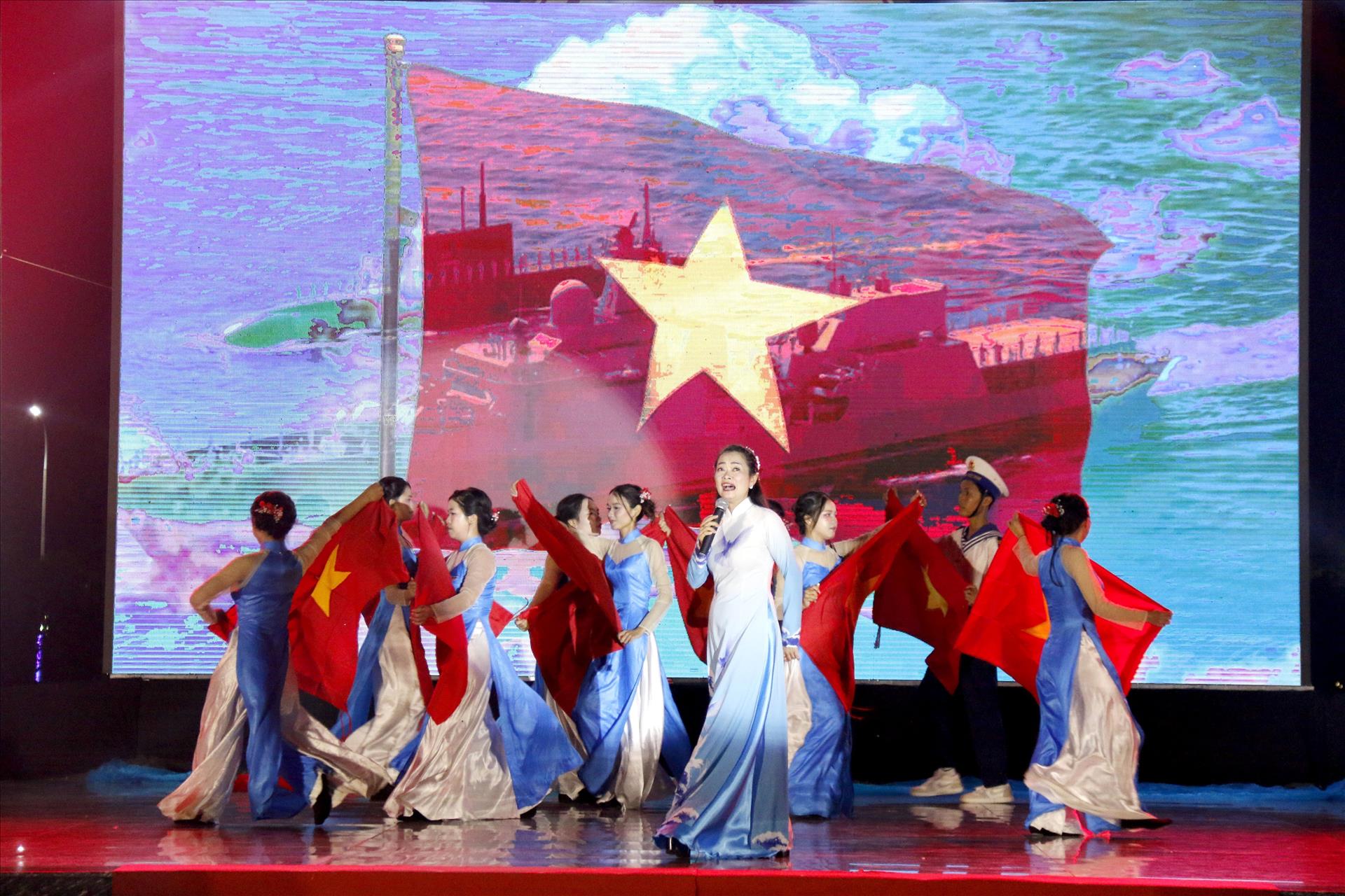 Dạ hội điện ảnh Lâm Đồng - Hành trình biển, hoa và đại ngàn