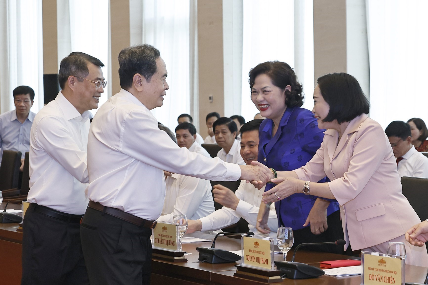 Thủ tướng Chính phủ và Chủ tịch Quốc hội gặp mặt lãnh đạo các cơ quan báo chí