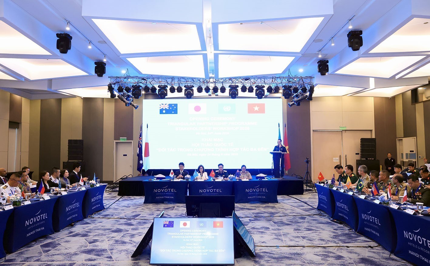 Le Vietnam contribue à définir lorientation stratégique de la coopération dans le maintien de la paix