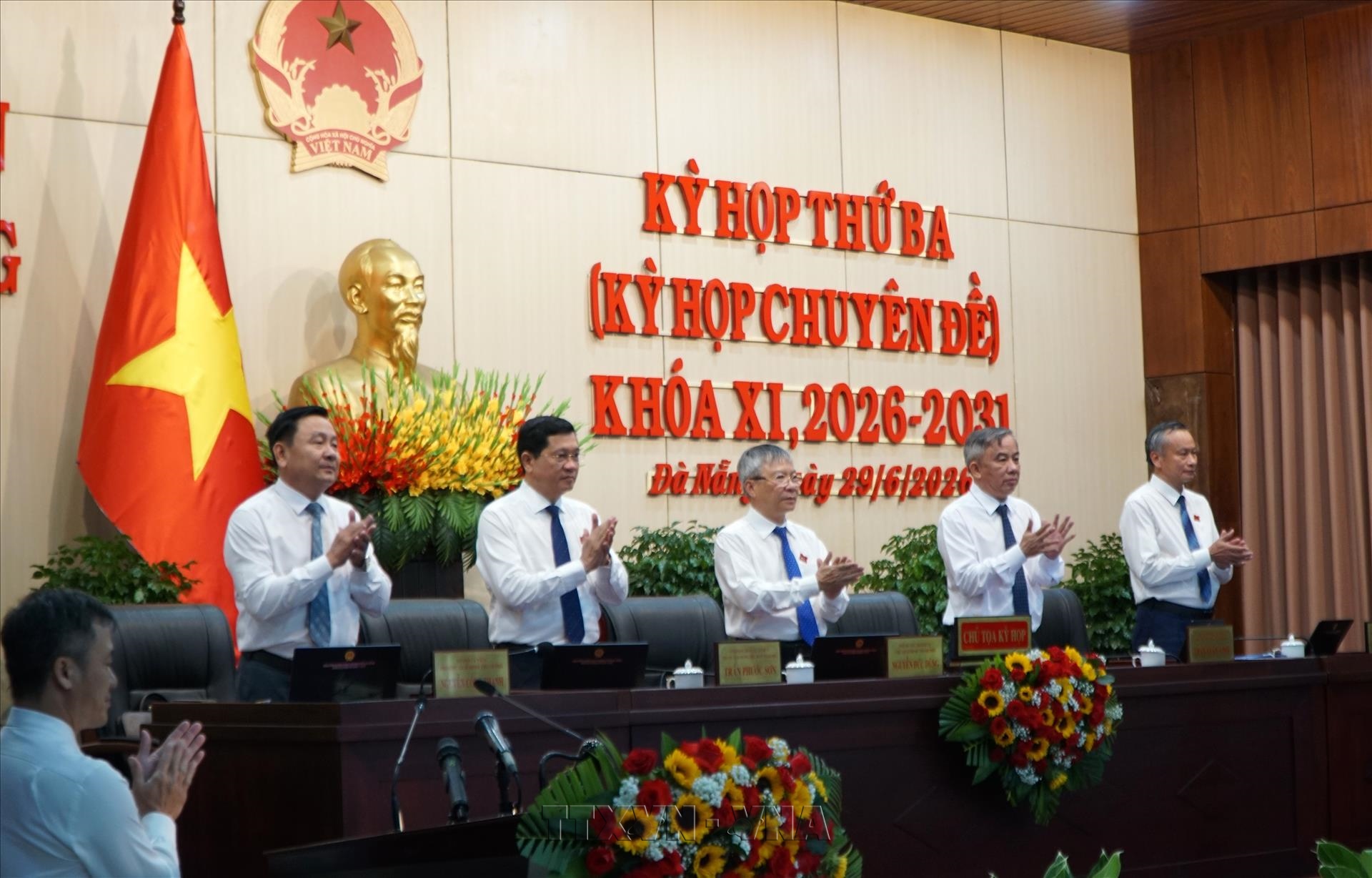 Đà Nẵng: Xem xét, quyết định các nhóm giải pháp thúc đẩy phát triển kinh tế - xã hội