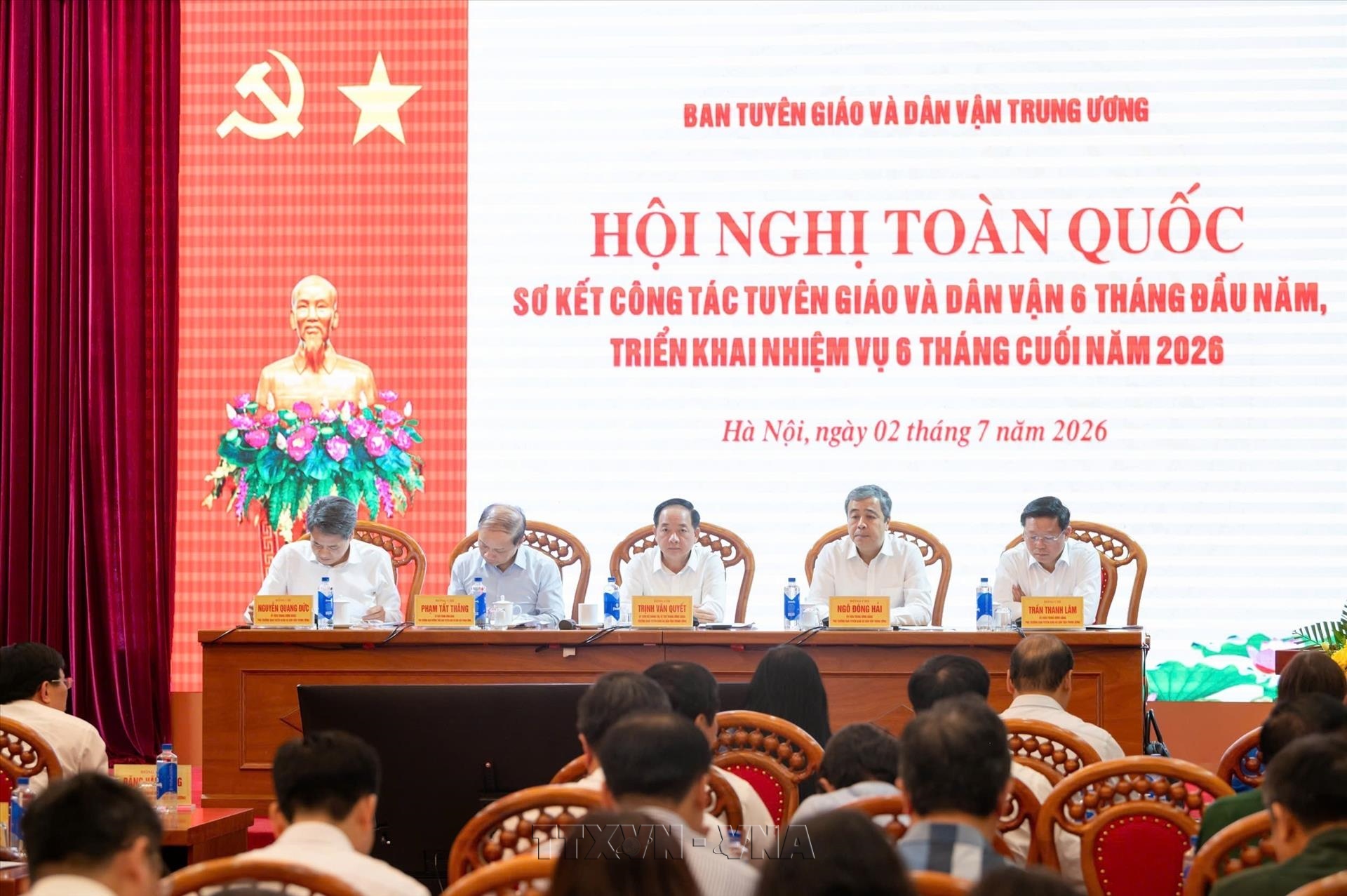 Trưởng Ban Tuyên giáo và Dân vận Trung ương: Lấy niềm tin của nhân dân làm thước đo công tác tuyên giáo, dân vận