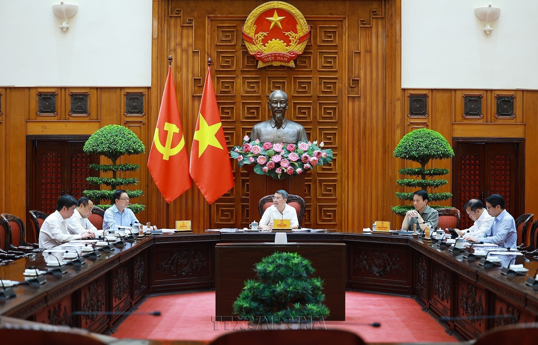 Thủ tướng Lê Minh Hưng: Khung Kiến trúc tổng thể quốc gia số phải bảo đảm liên thông từ Trung ương đến cơ sở