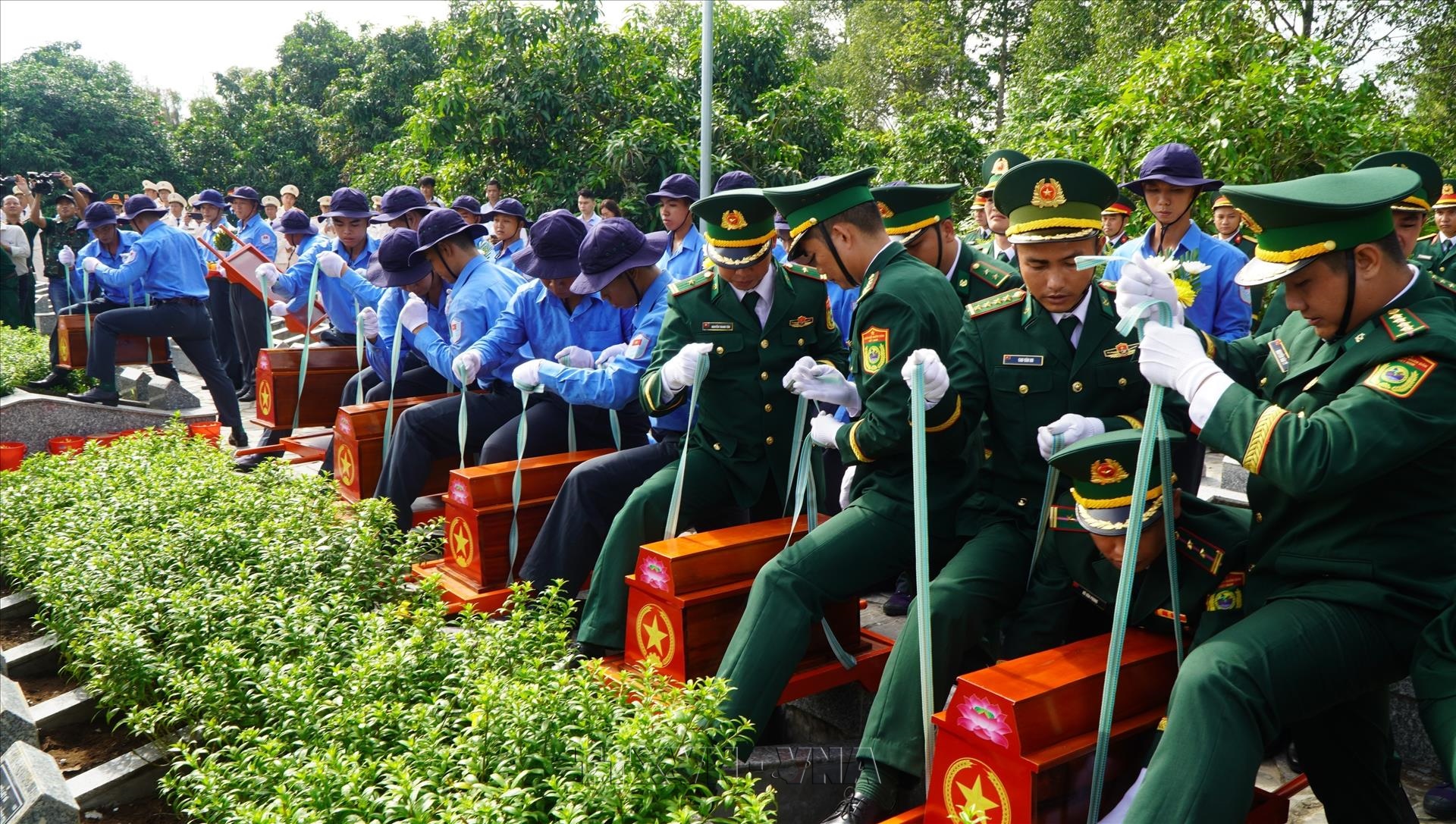Đồng Tháp truy điệu, cải táng hài cốt liệt sĩ