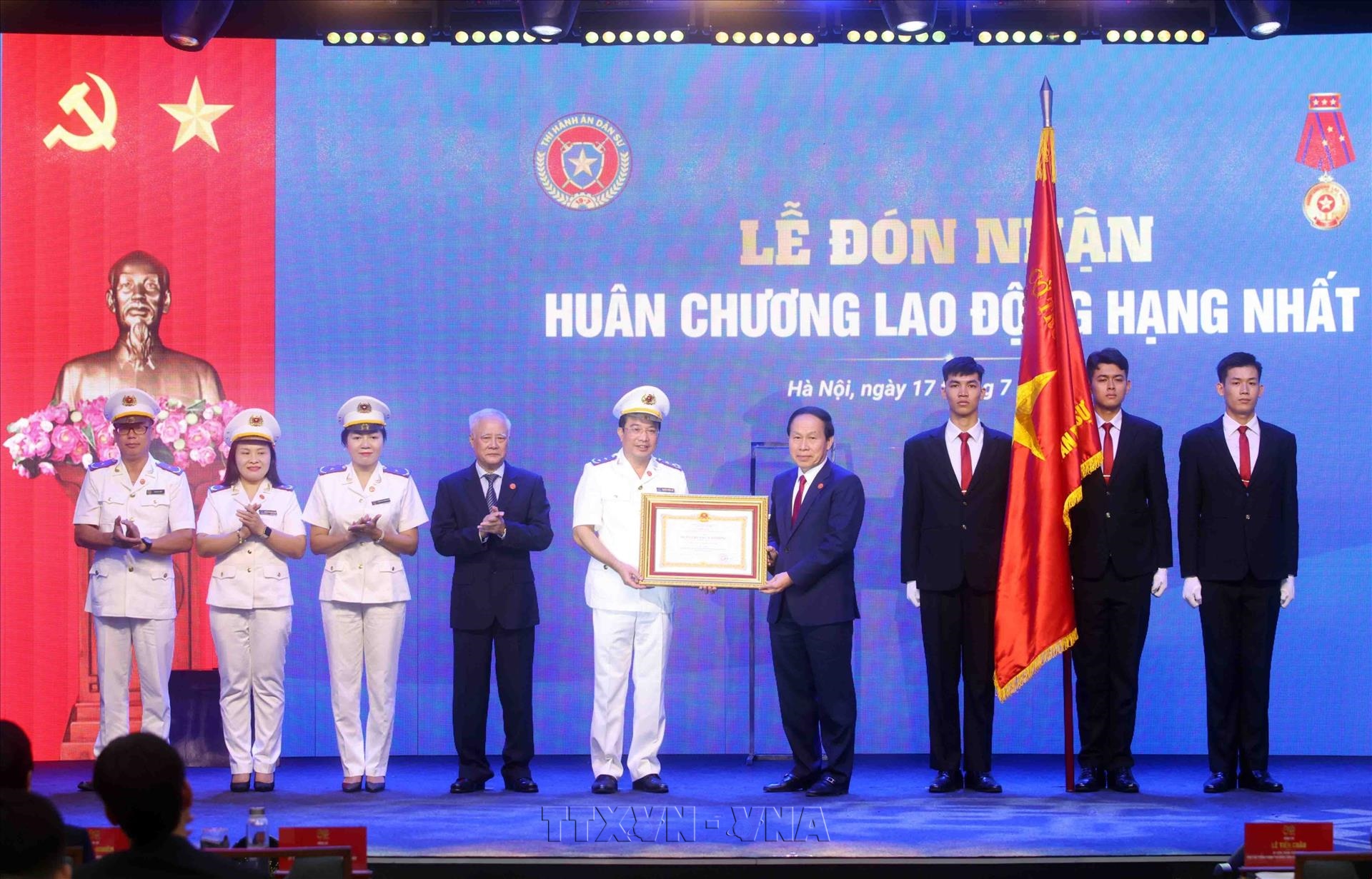 Phó Thủ tướng Lê Tiến Châu: Từng bước hình thành nền thi hành án số toàn diện, hiện đại, công khai, minh bạch