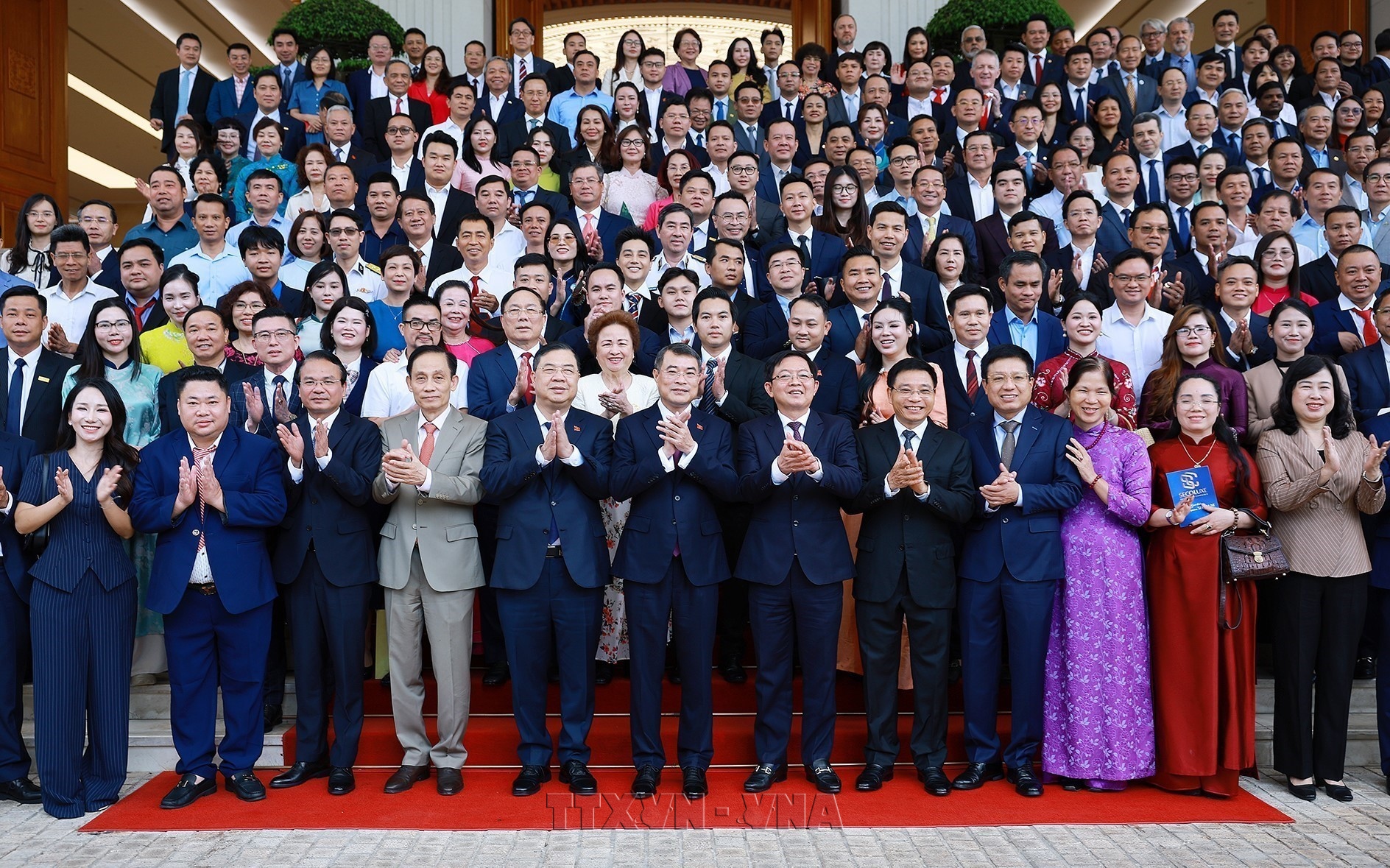 PM urges stronger development foundations for sustainable growth