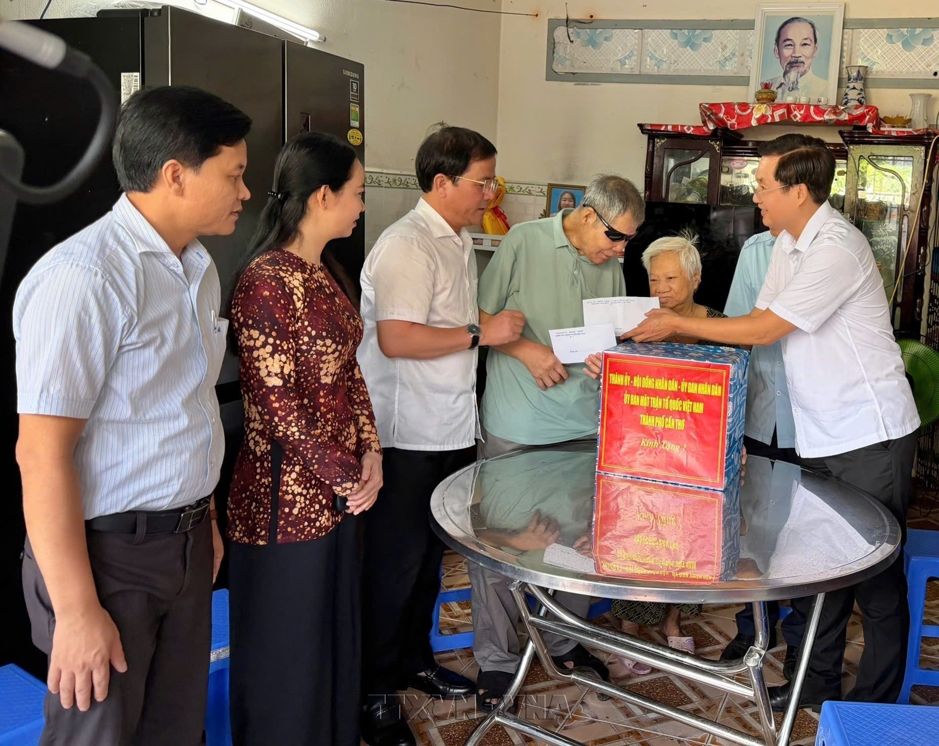 Chăm lo ngày càng tốt hơn đời sống người có công với cách mạng