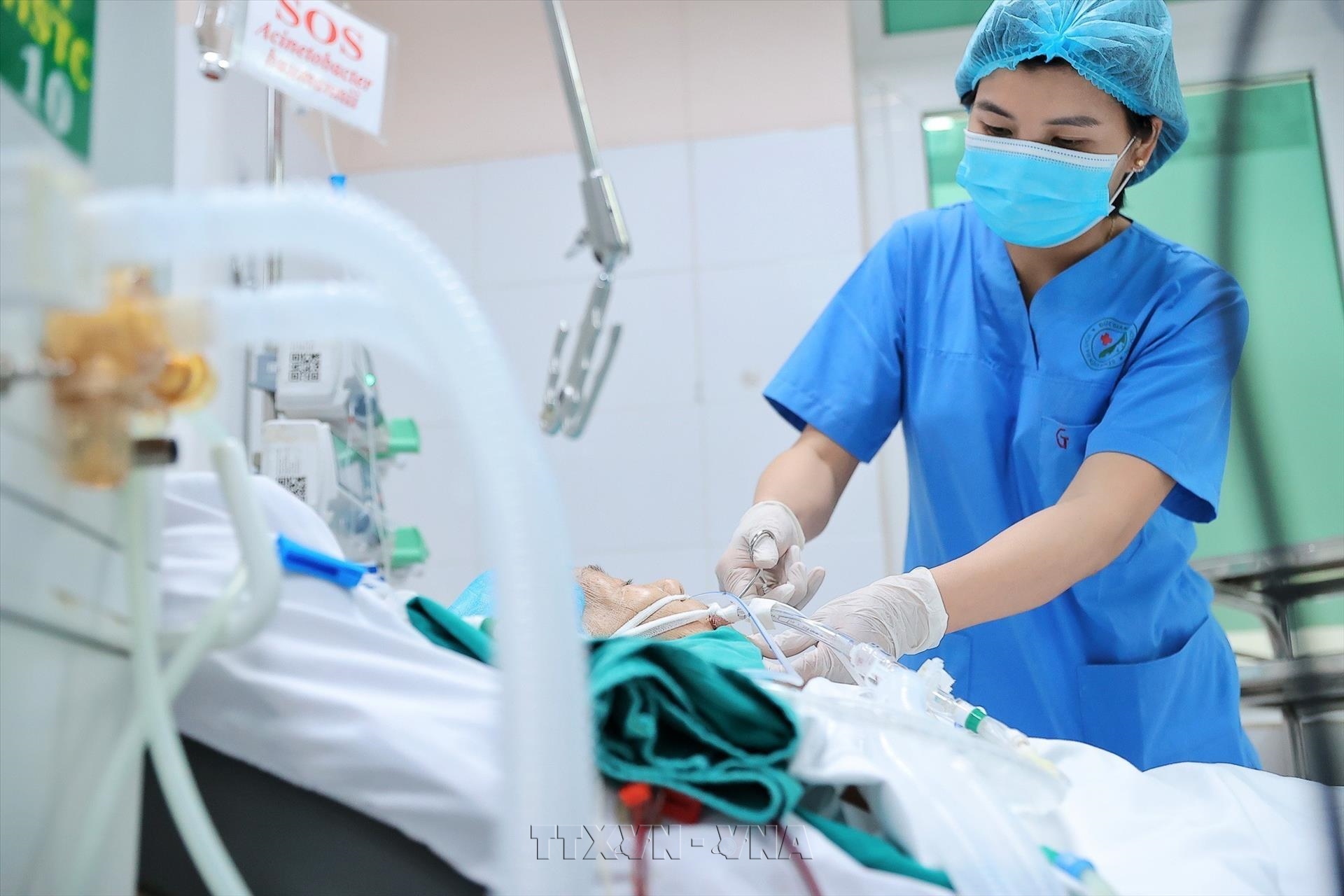 Expertos destacan avances de la medicina vietnamita tras 40 años de Renovación