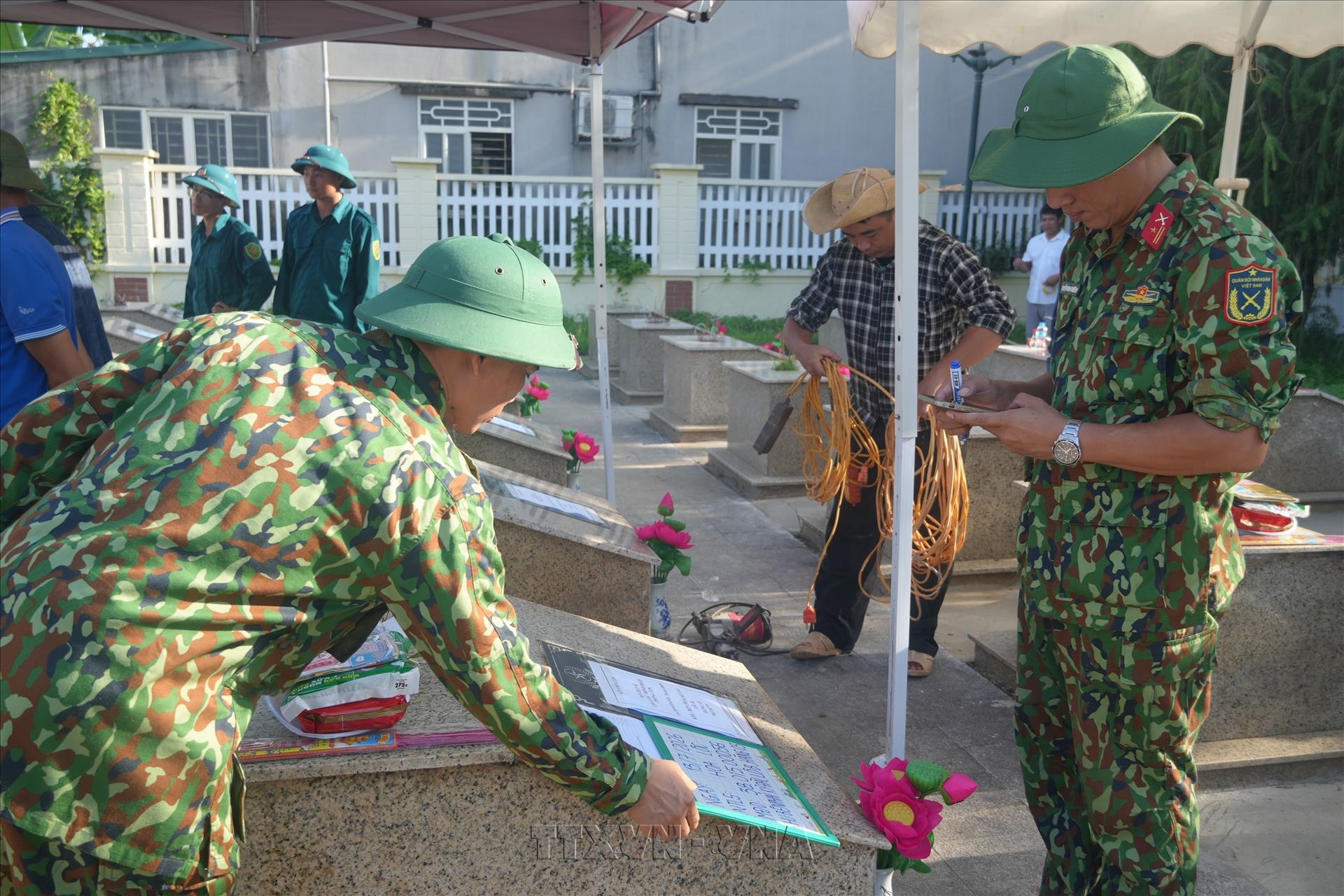 Provincia de Thanh Hoa intensifica identificación de héroes mártires mediante ADN