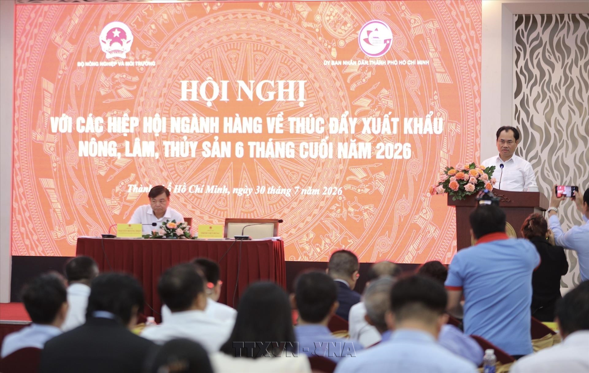 Gỡ điểm nghẽn để xuất khẩu nông, lâm, thủy sản vượt mục tiêu 74 tỷ USD