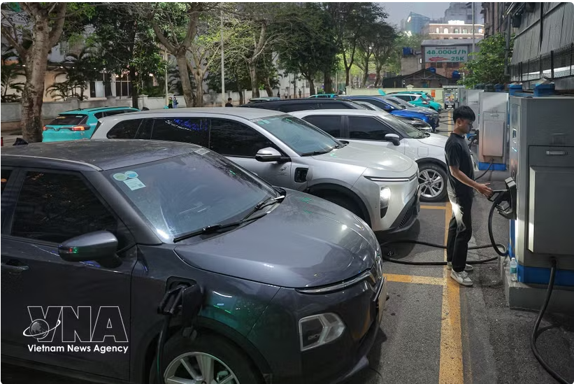 VETC couvre 50 % du réseau de recharge multimarque un mois après son lancement