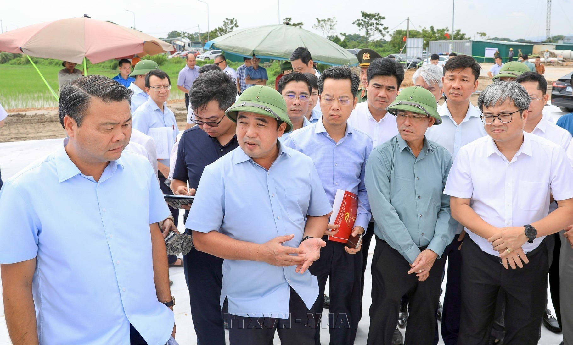 Bí thư Thành ủy Hà Nội thúc tiến độ hai dự án giao thông trọng điểm phía Nam Thủ đô