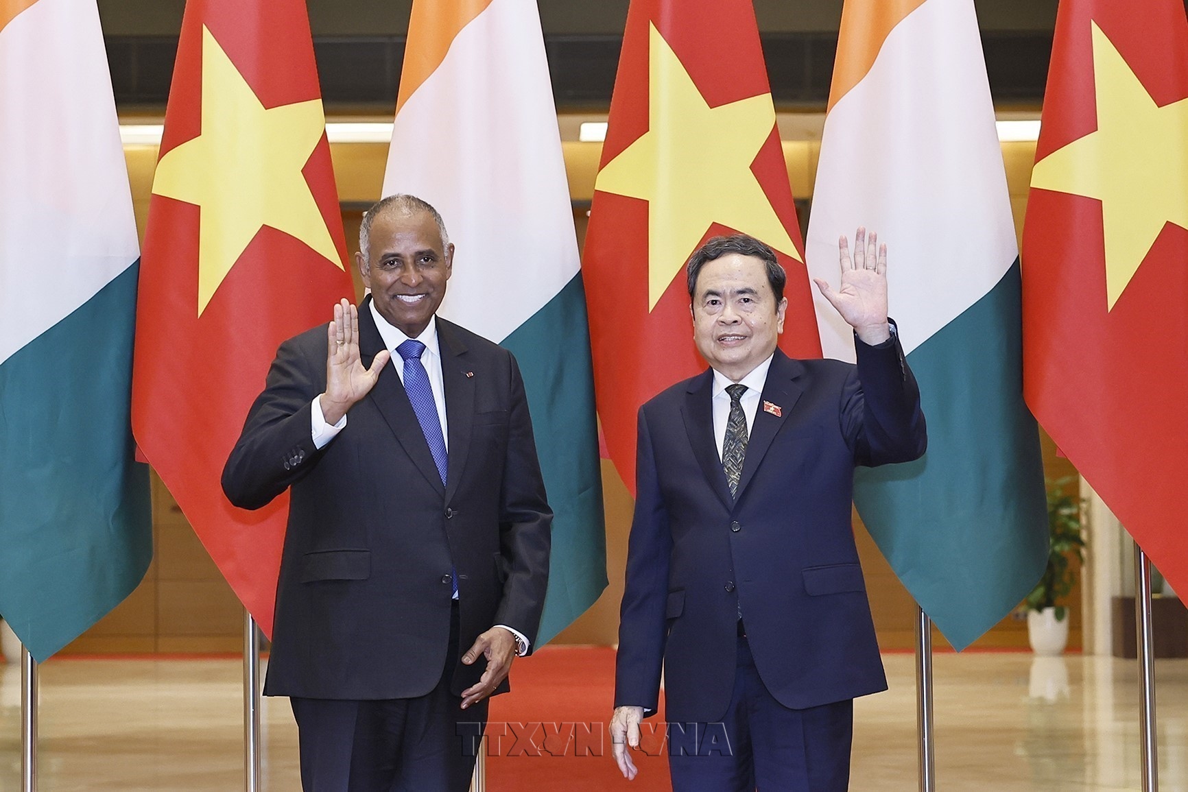 Vietnam, Côte dIvoire strenghthen friendship, cooperation