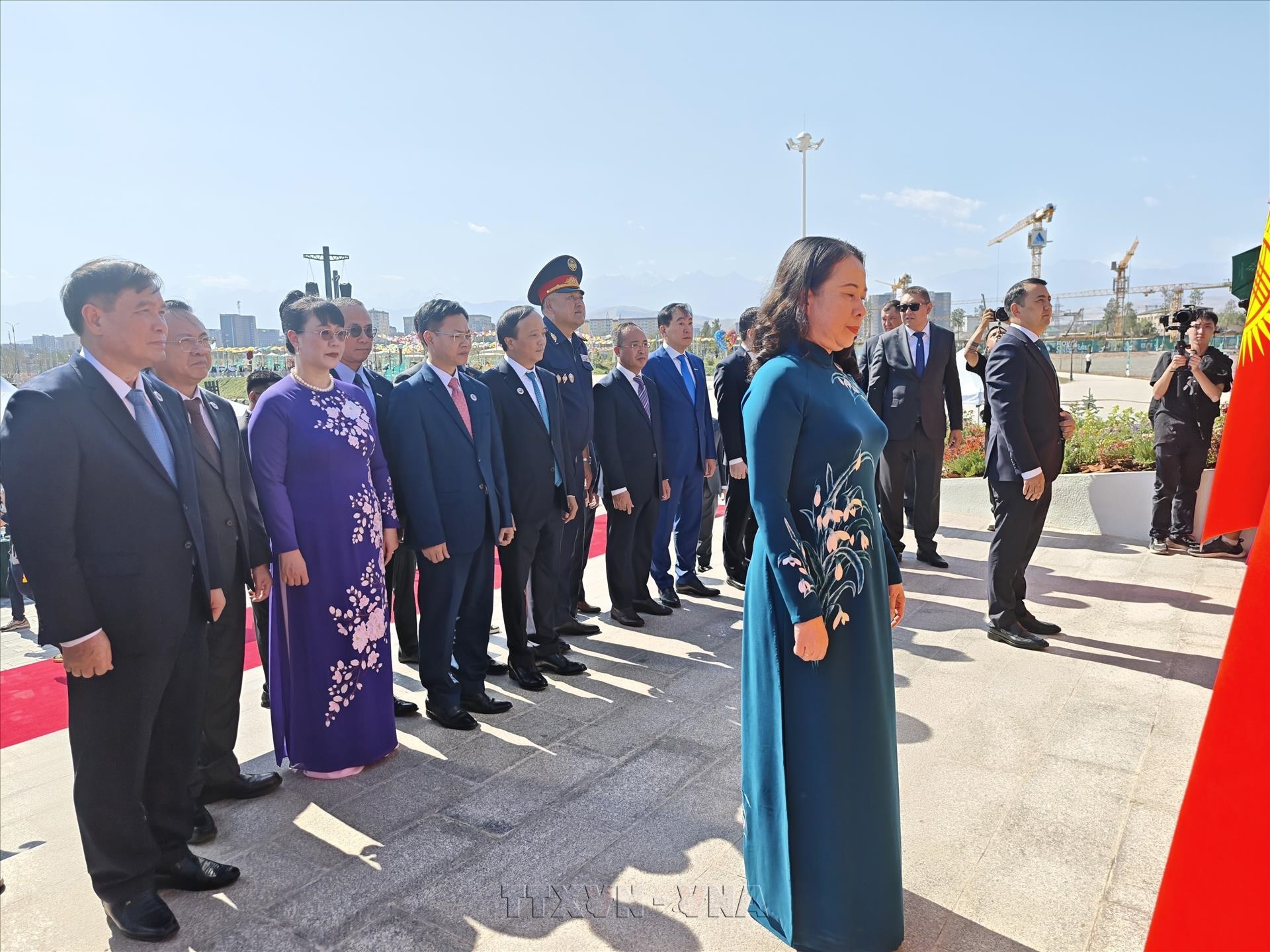 Inauguran el Monumento al Presidente Ho Chi Minh en Biskek