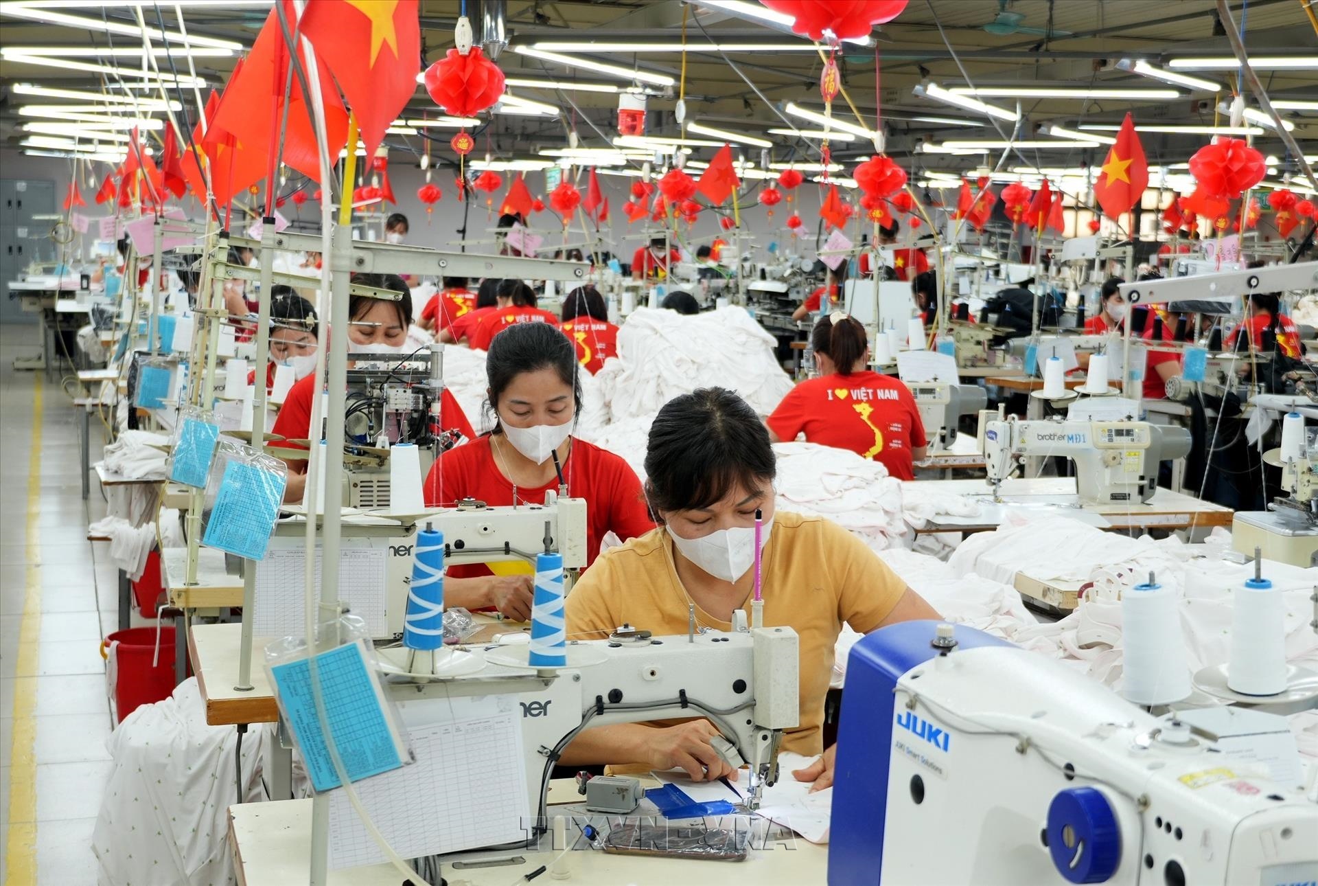 Seven Vietnamese Exports Surpass 10 Billion USD in January-August