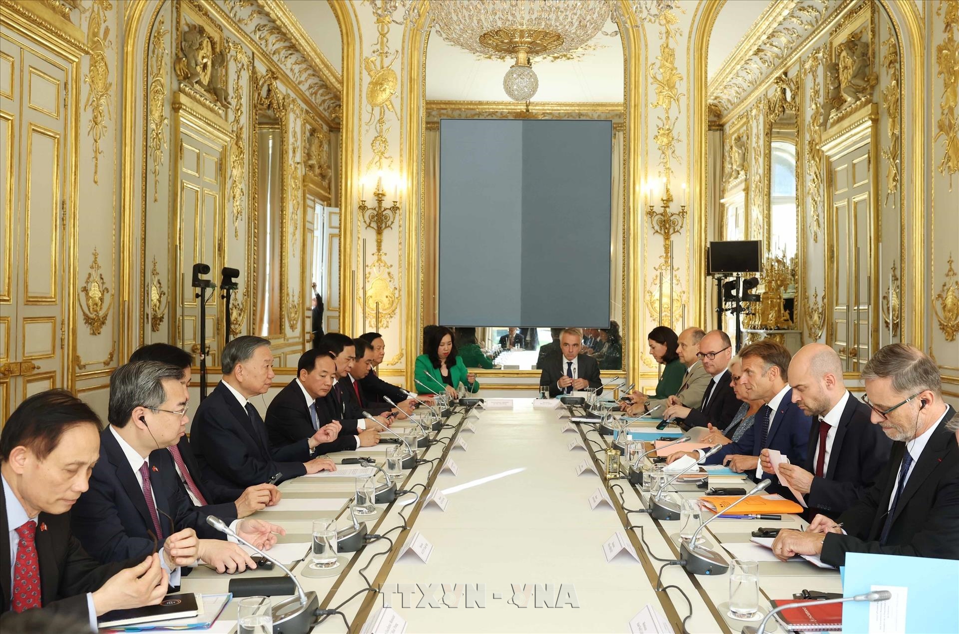 Vietnam, France seek to deepen Comprehensive Strategic Partnership